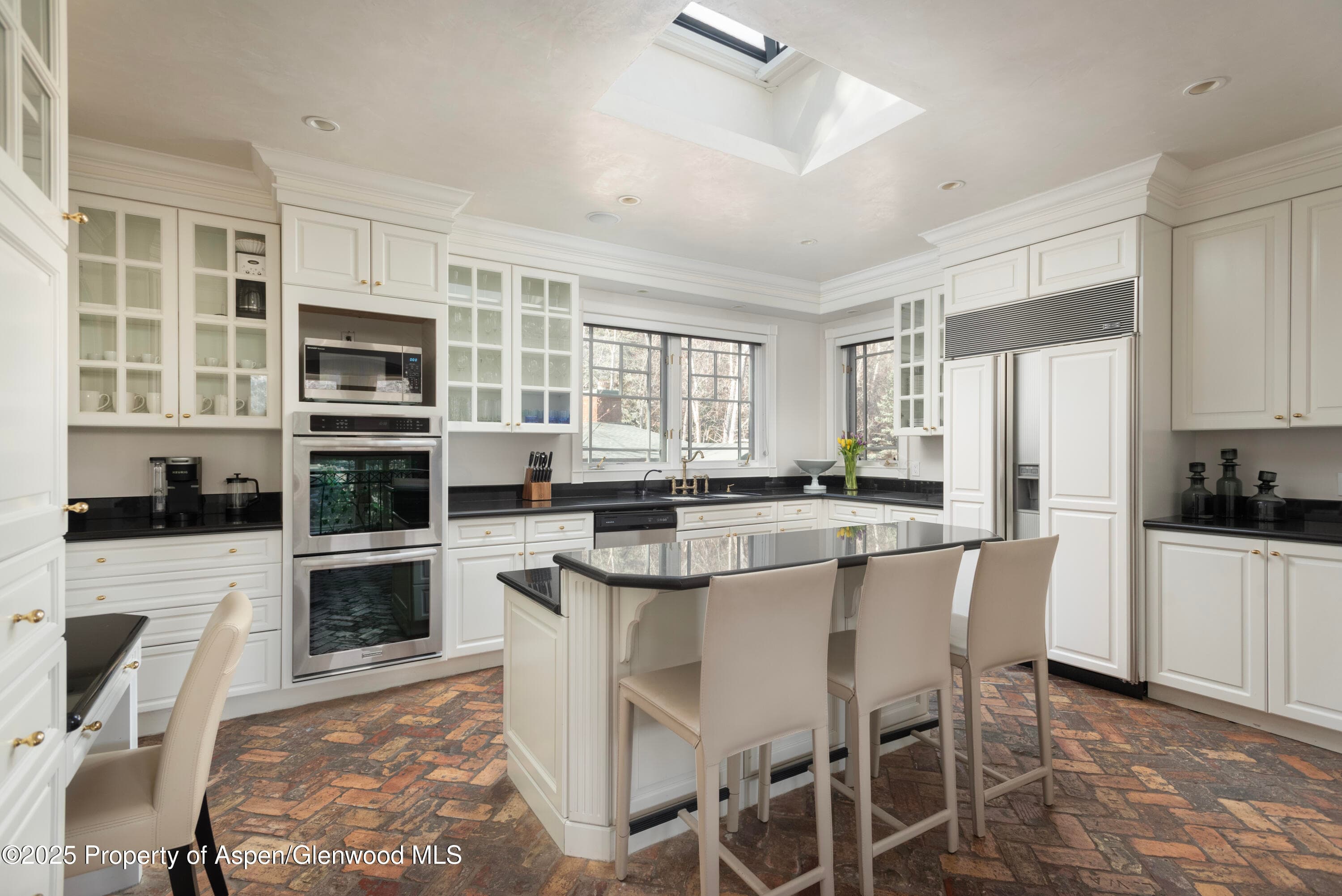 825 Ute Avenue A, Aspen, CO 81611 - Photo 8