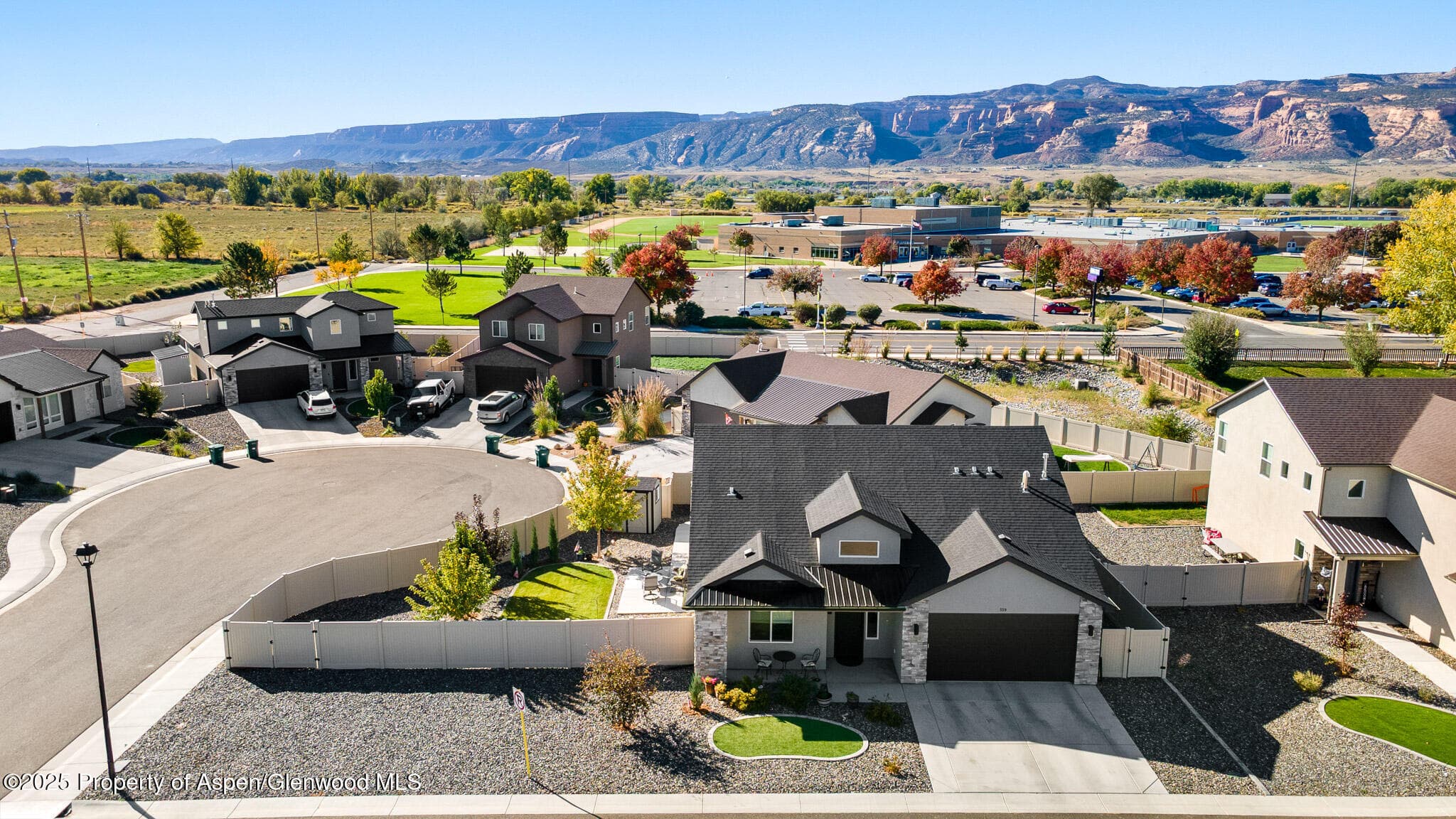 559 Hobbs Court, Fruita, CO 81521 - Photo 2
