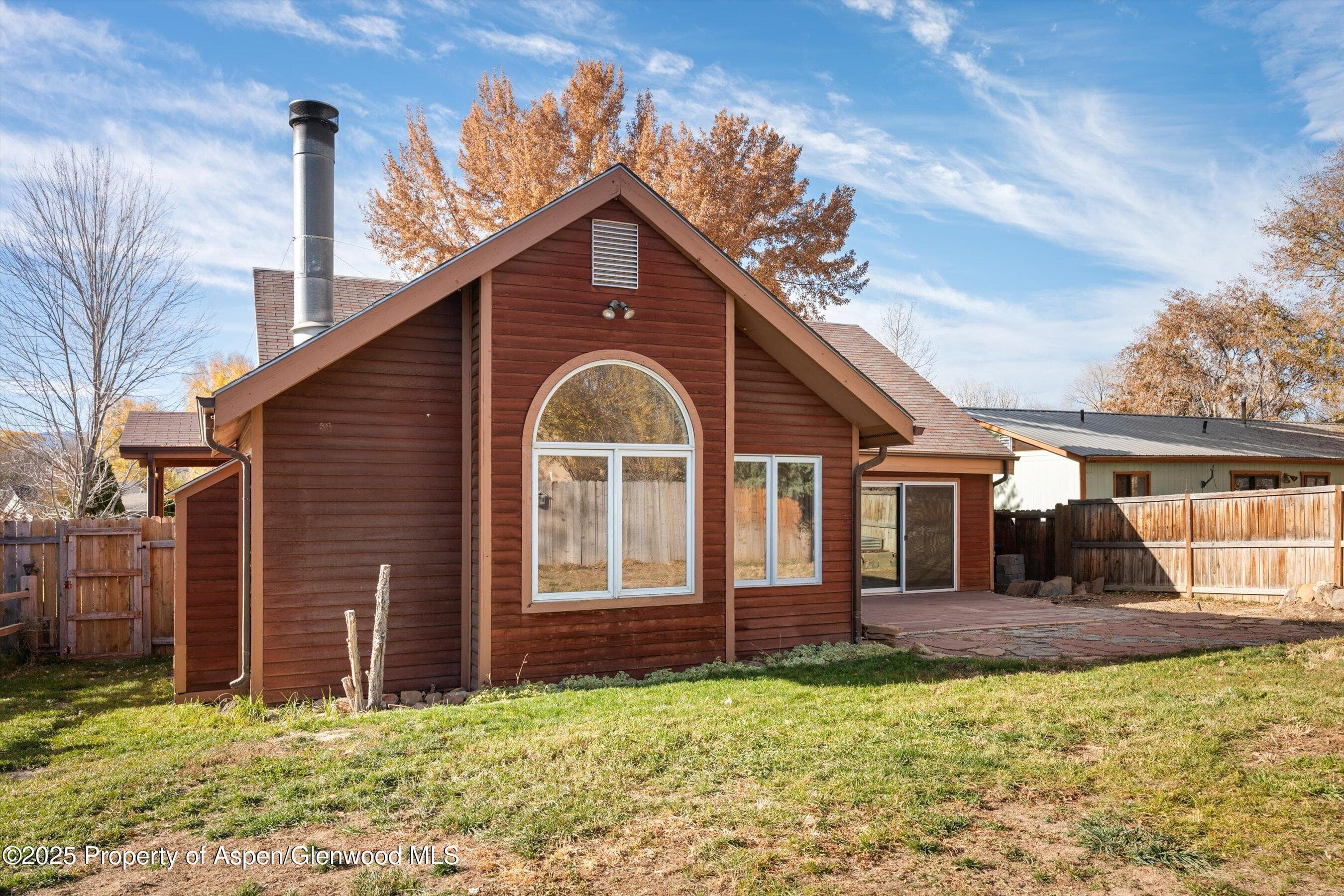 330 Cottonwood Drive, Silt, CO 81652 - Photo 1