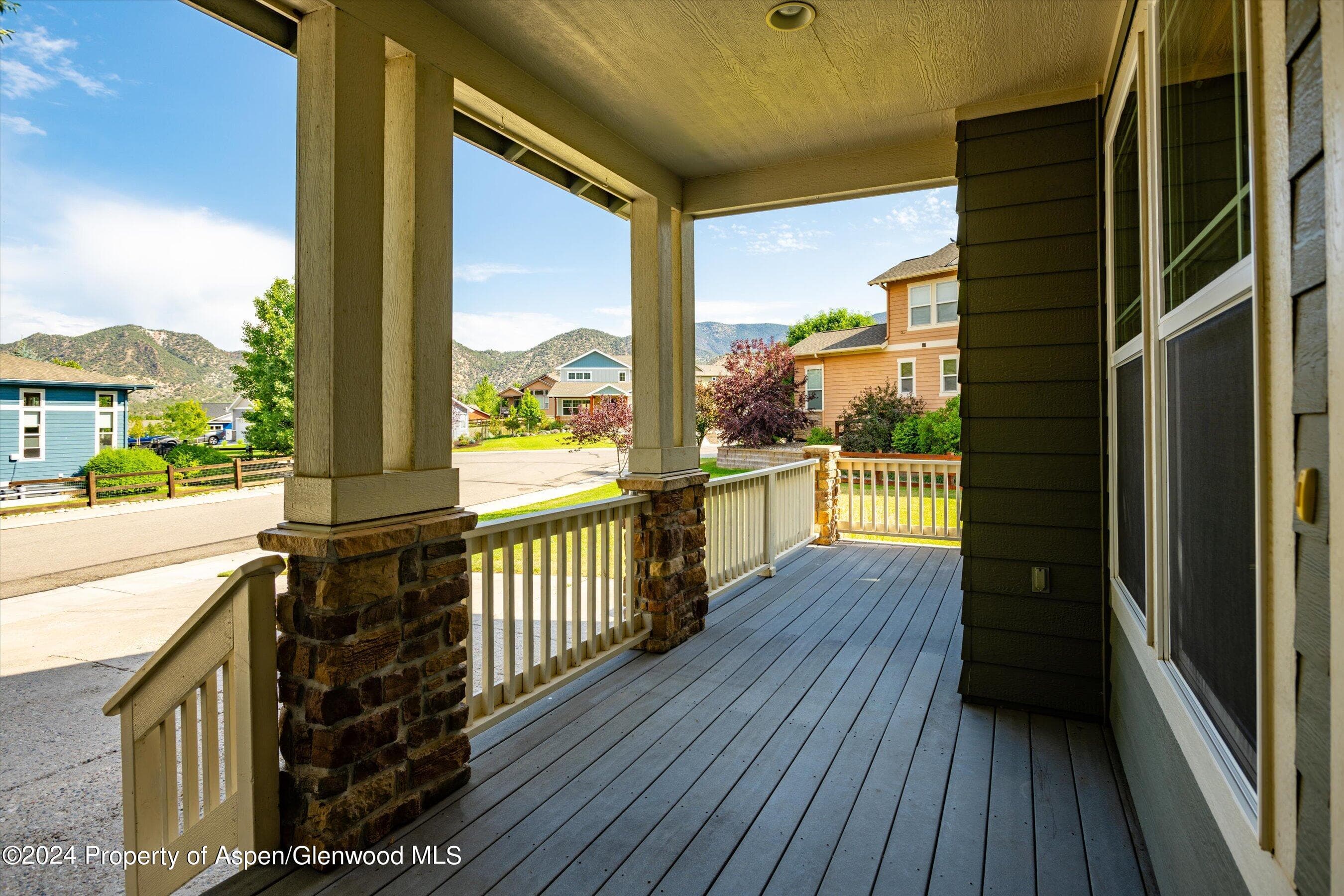 27 Mount Harvard Court, New Castle, CO 81647 - Photo 5
