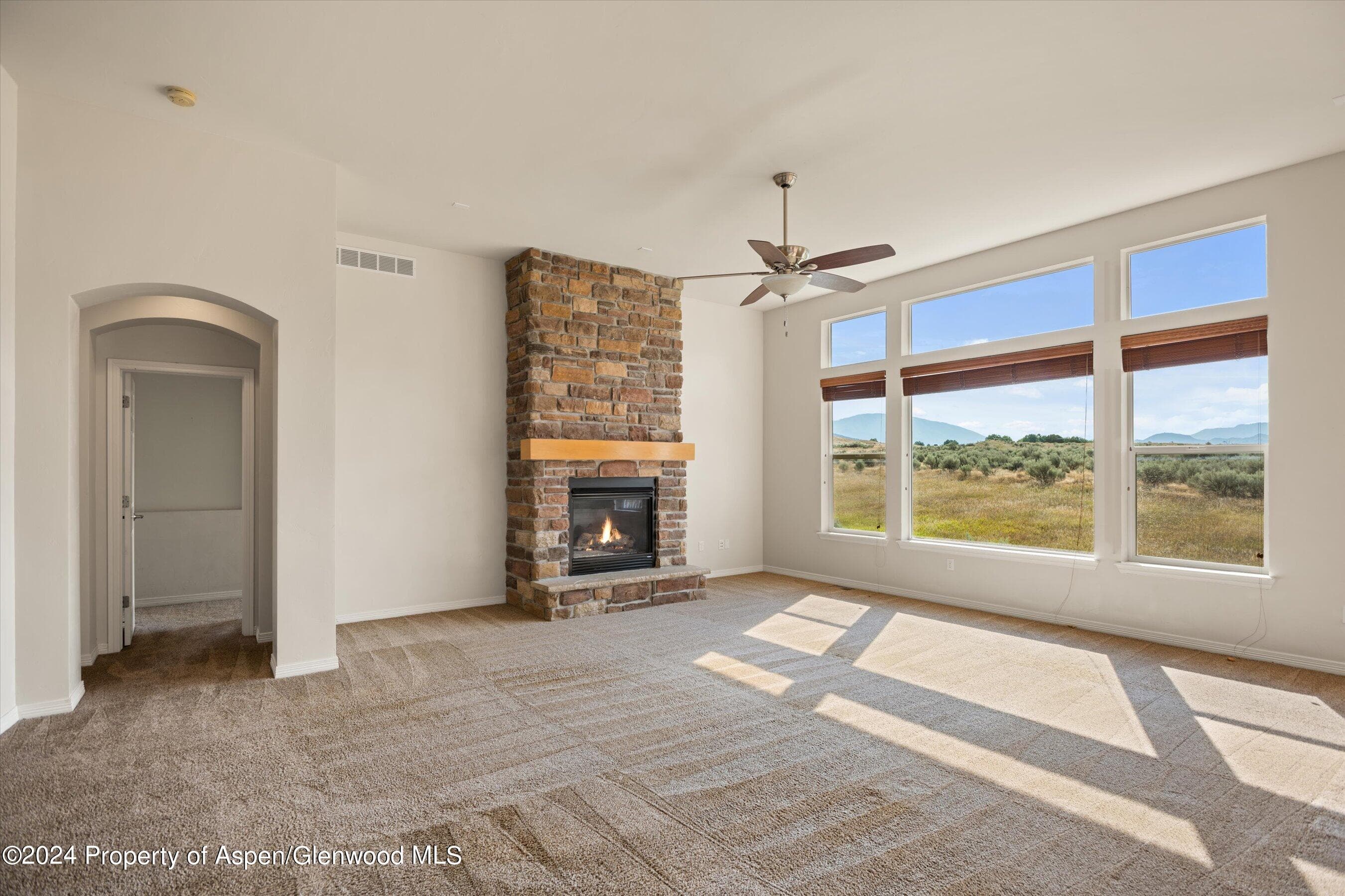 27 Mount Harvard Court, New Castle, CO 81647 - Photo 7