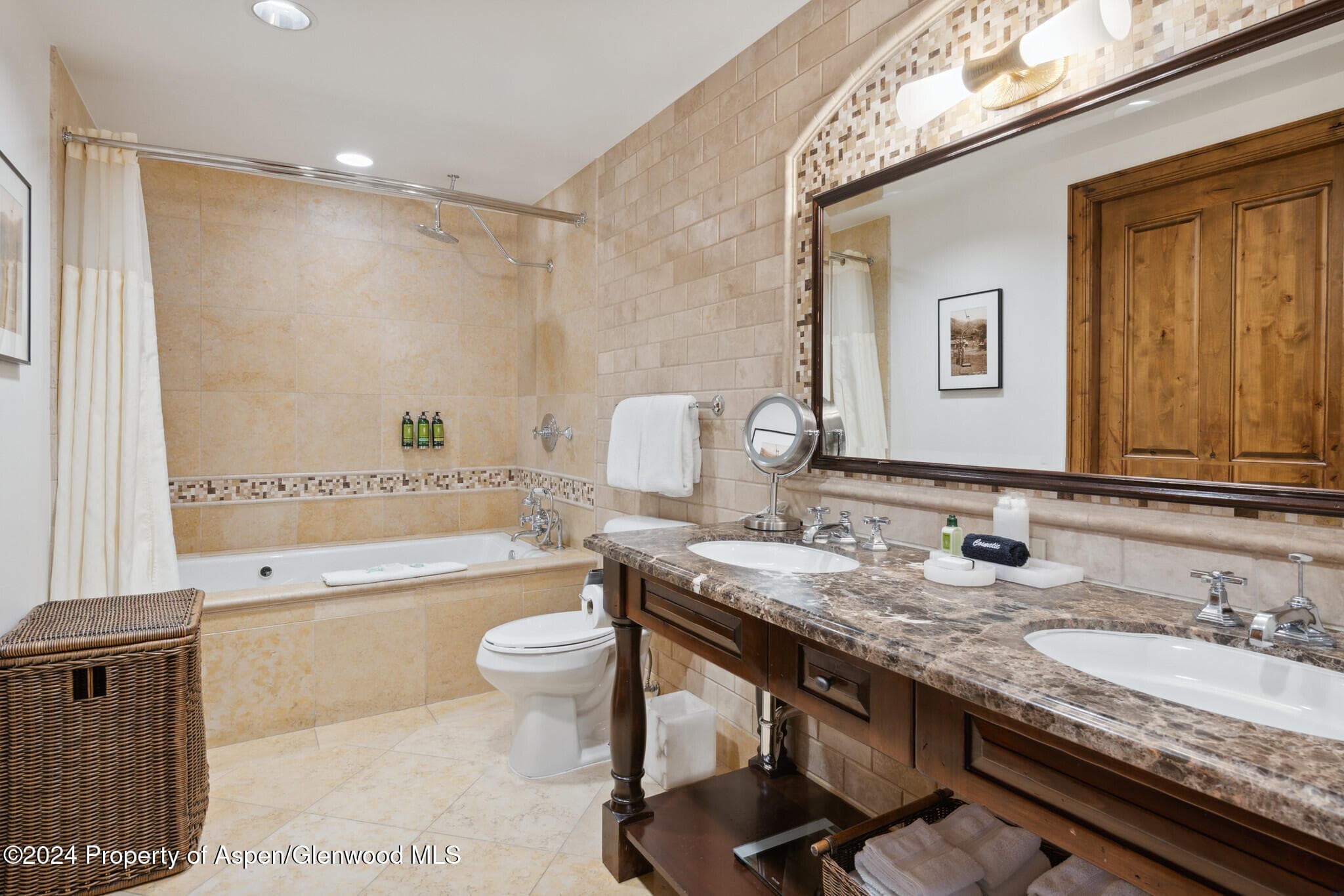 415 E Dean St., Unit 10, Week 30, Aspen, CO 81611 - Photo 10
