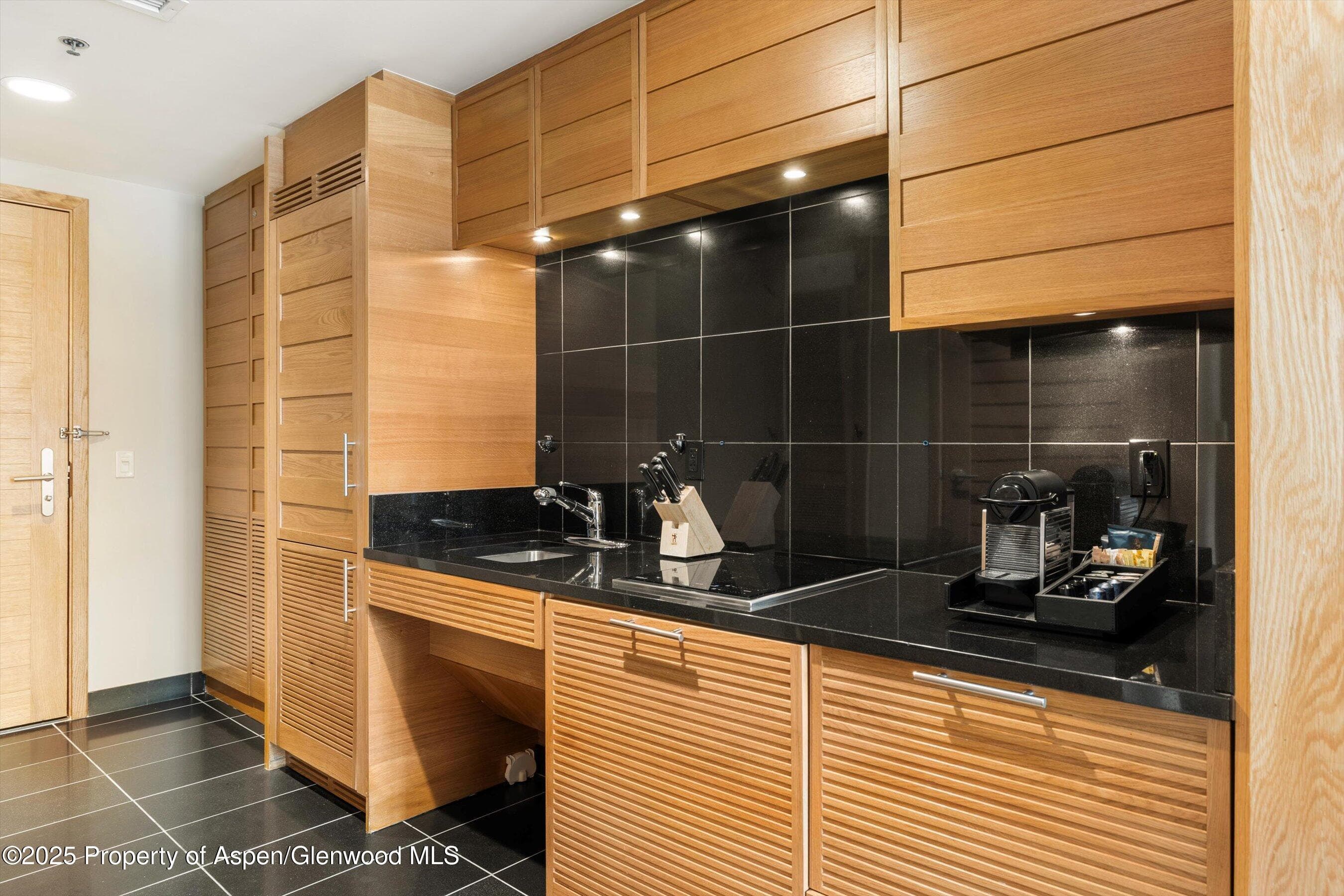 130 Wood Road 530, Snowmass Village, CO 81615 - Photo 8