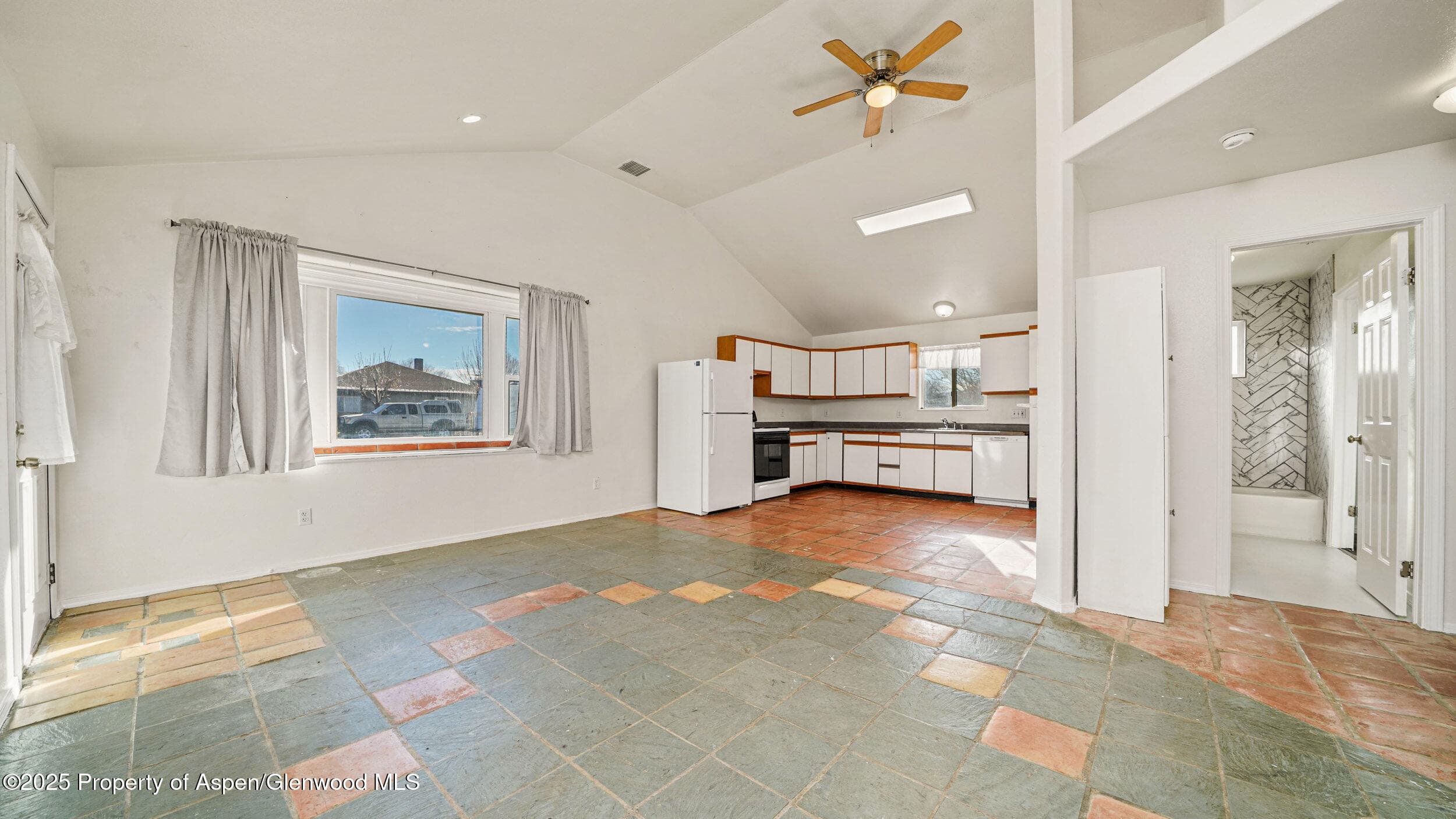 241 S Sycamore Street, Fruita, CO 81521 - Photo 6