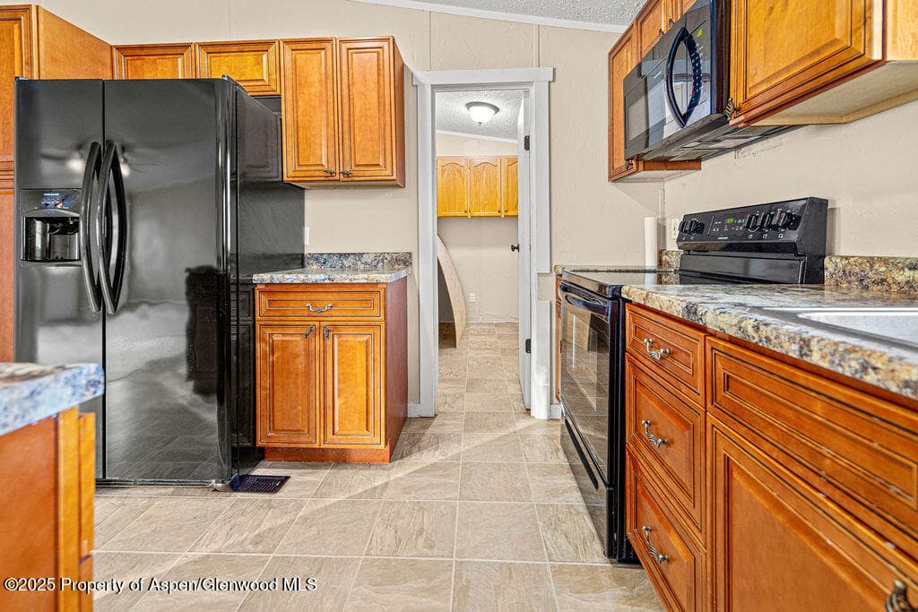 405 Hawthorn Street, Craig, CO 81625 - Photo 5