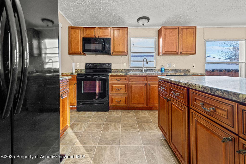 405 Hawthorn Street, Craig, CO 81625 - Photo 8