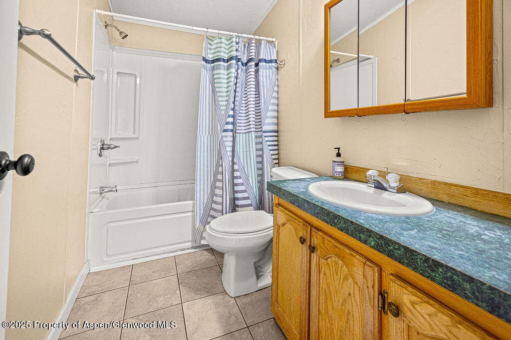 405 Hawthorn Street, Craig, CO 81625 - Photo 23