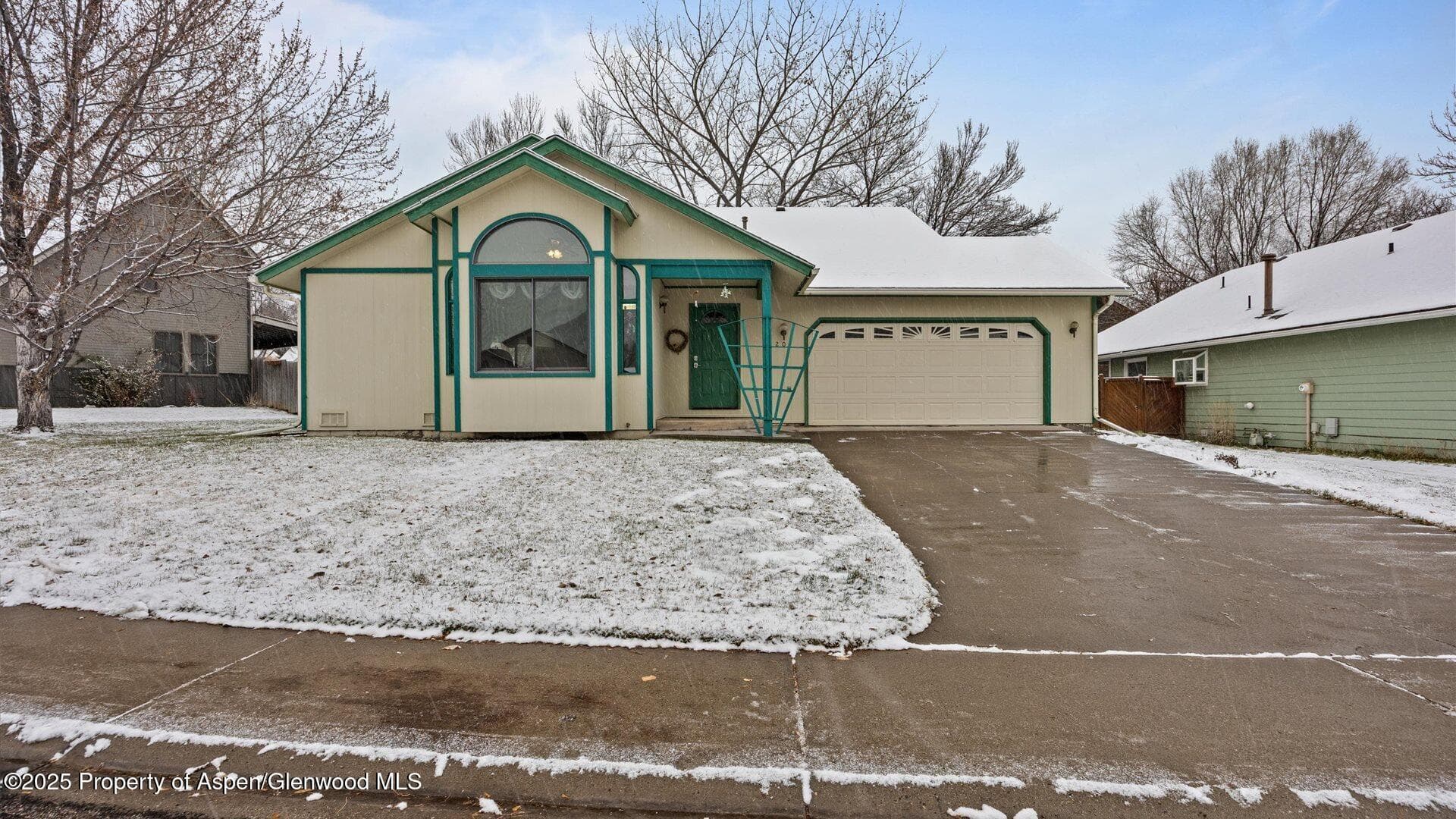 204 Buckthorn Road, New Castle, CO 81647 - Photo 1