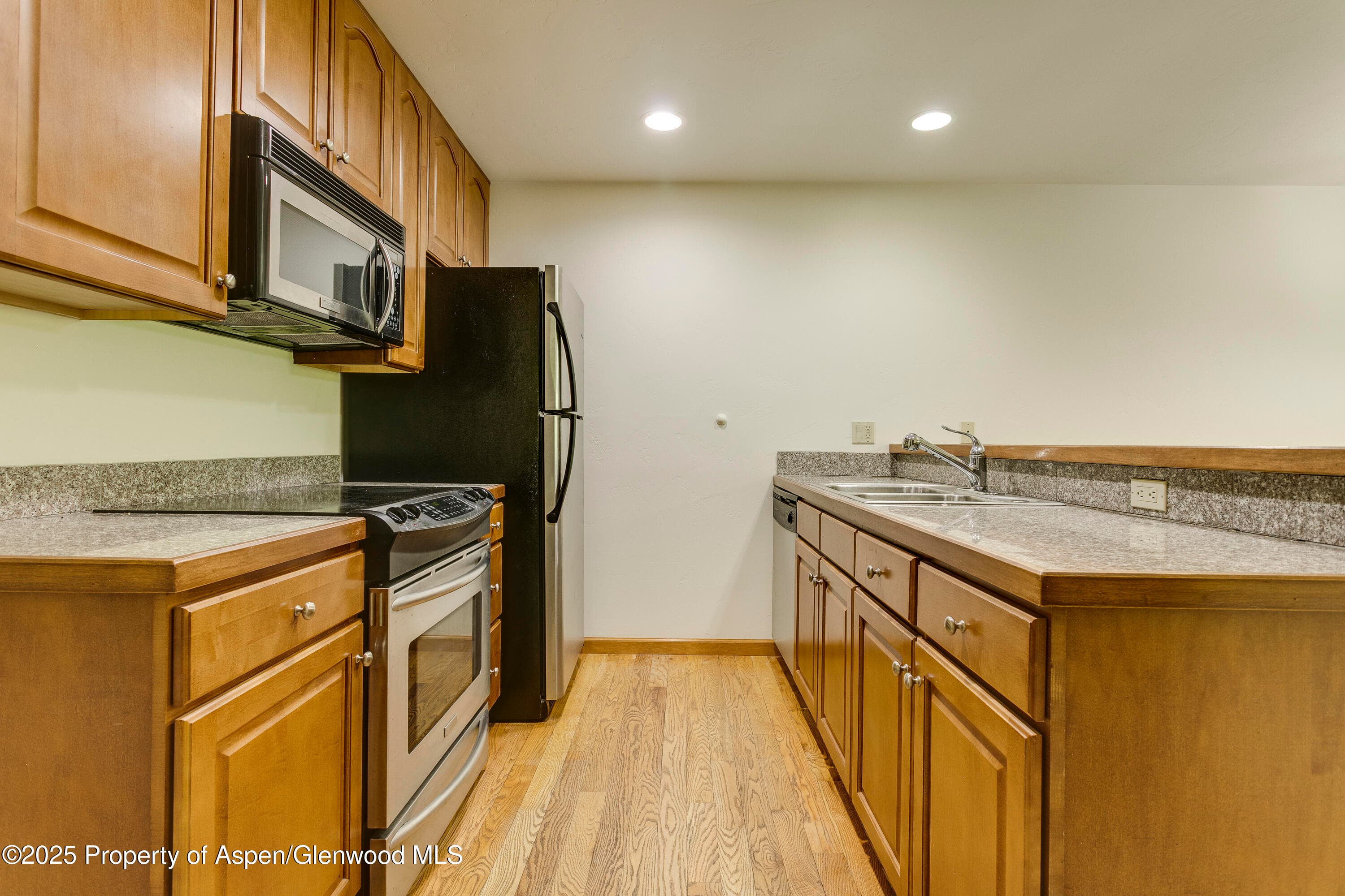 201 14th Street 300, Glenwood Springs, CO 81601 - Photo 3