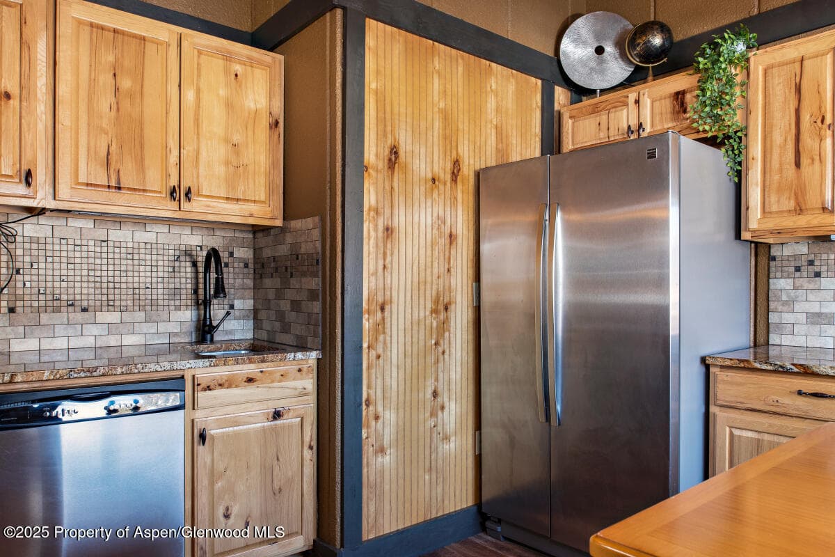 11101 County Road 117 A2, Glenwood Springs, CO 81601 - Photo 2