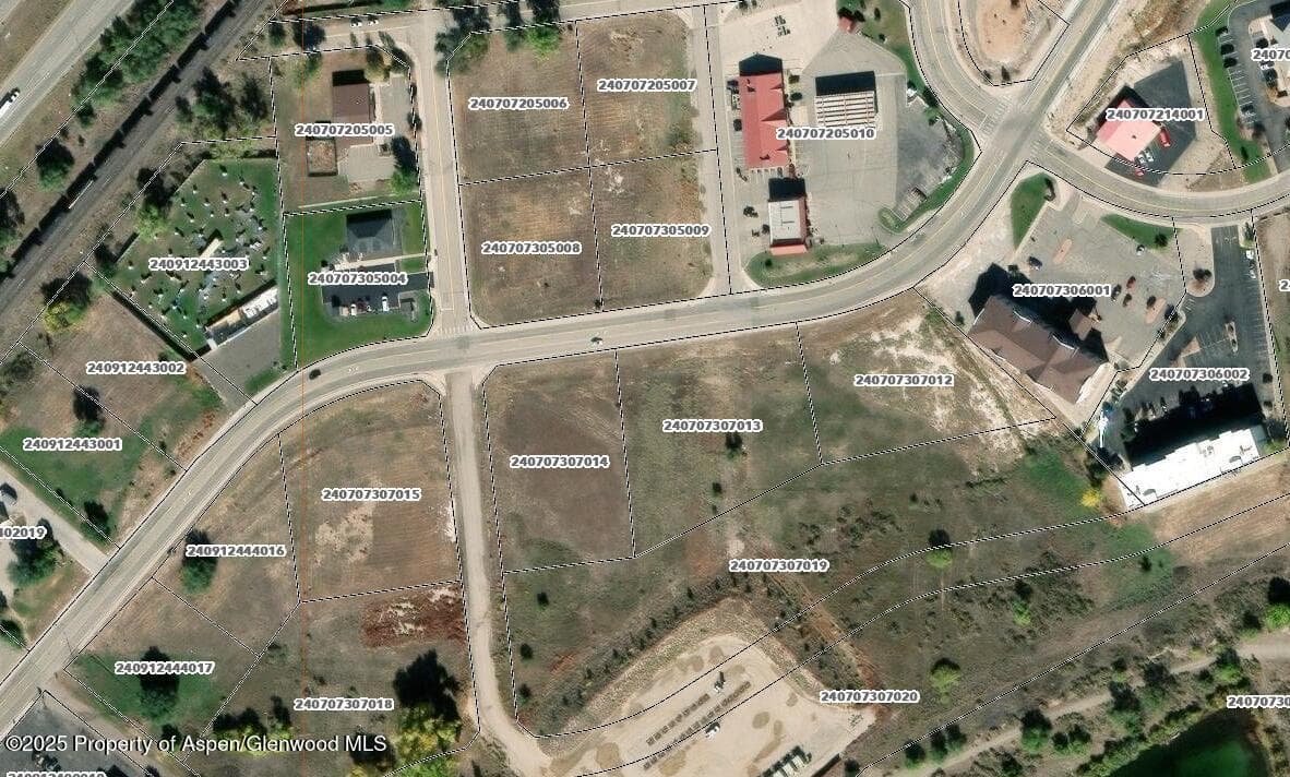 TBD Cardinal Way, Parachute, CO 81635 - Photo 5