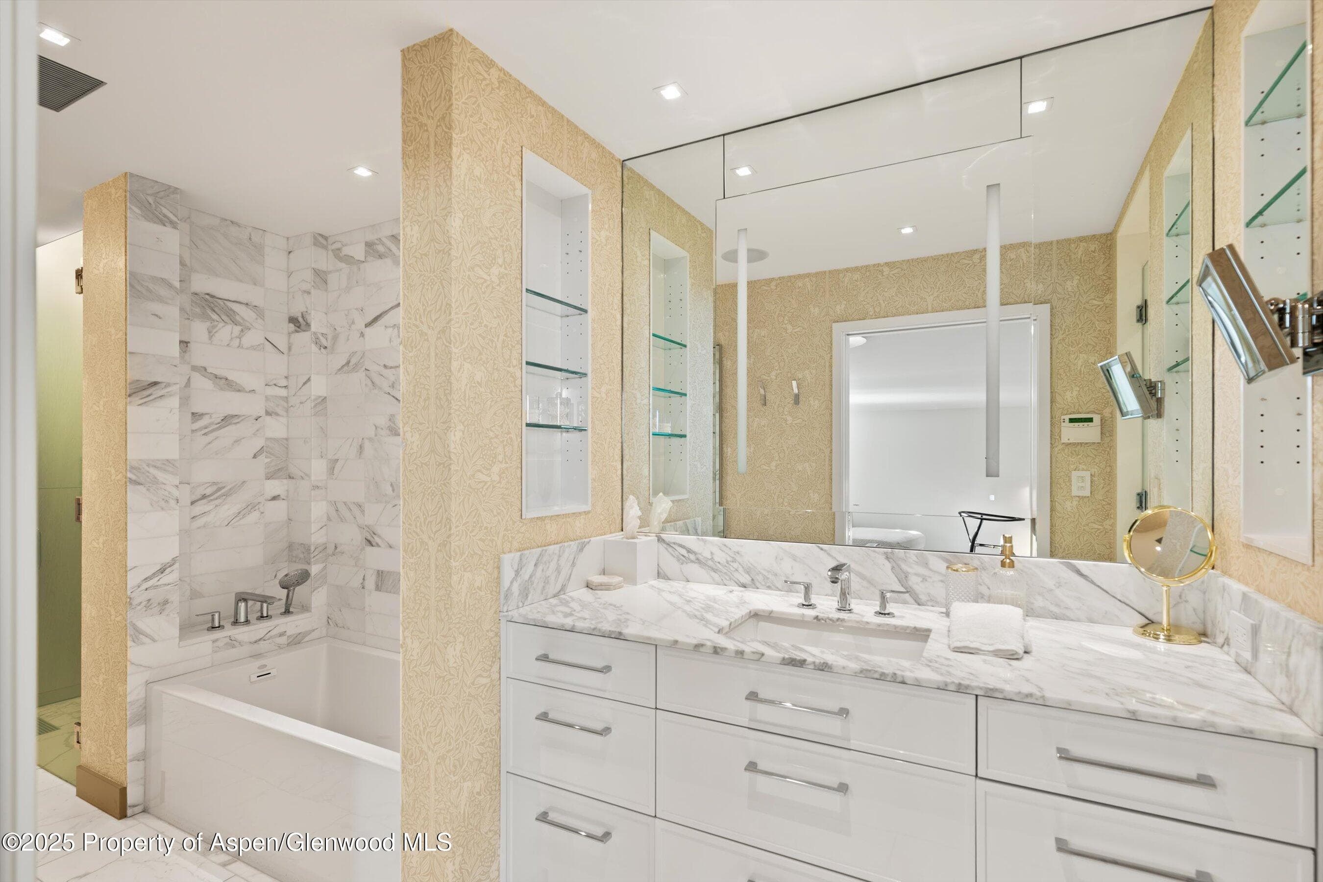 1001 E Cooper Avenue 2, Aspen, CO 81611 - Photo 10