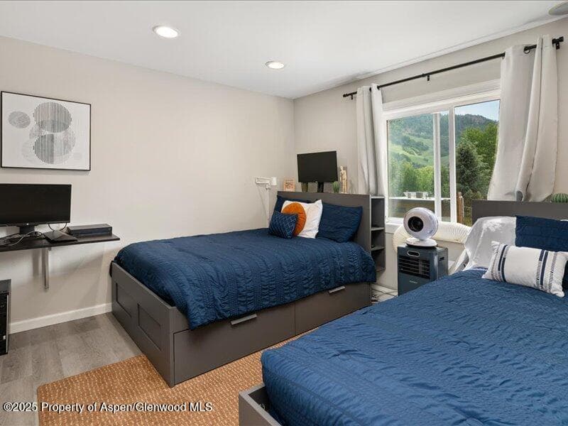326 Midland Avenue 302, Aspen, CO 81611 - Photo 12