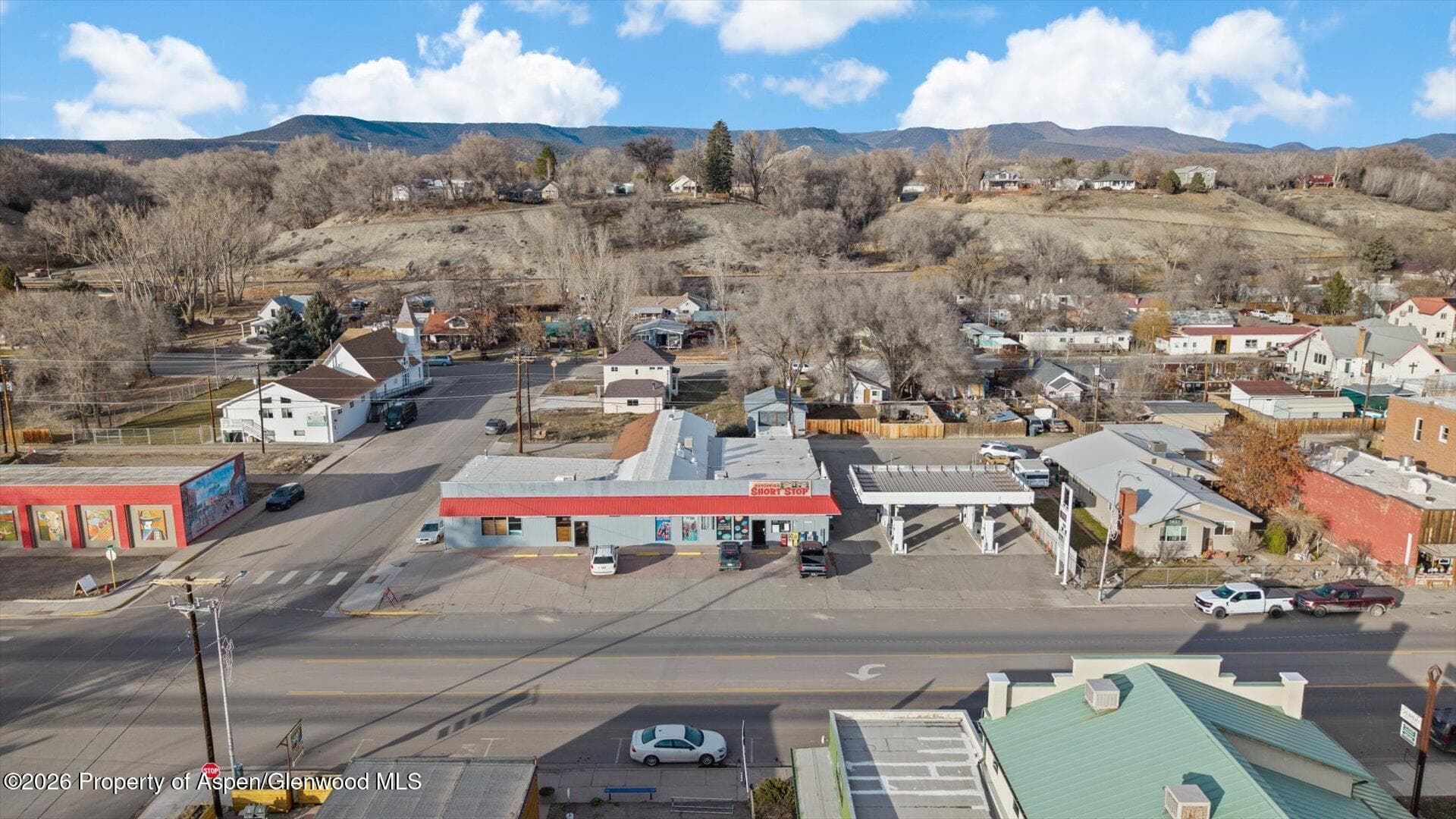 180 W Bridge Street, Hotchkiss, CO 81419 - Photo 2