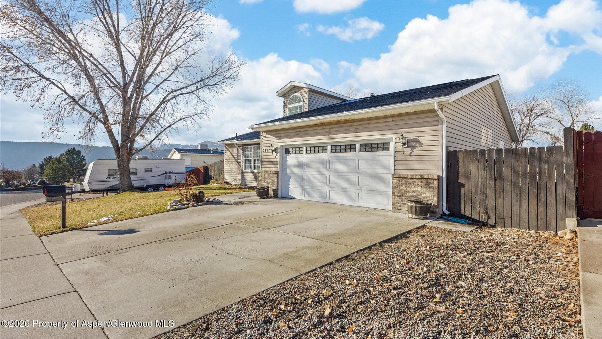 1557 E 12th Street, Rifle, CO 81650 - Photo 2