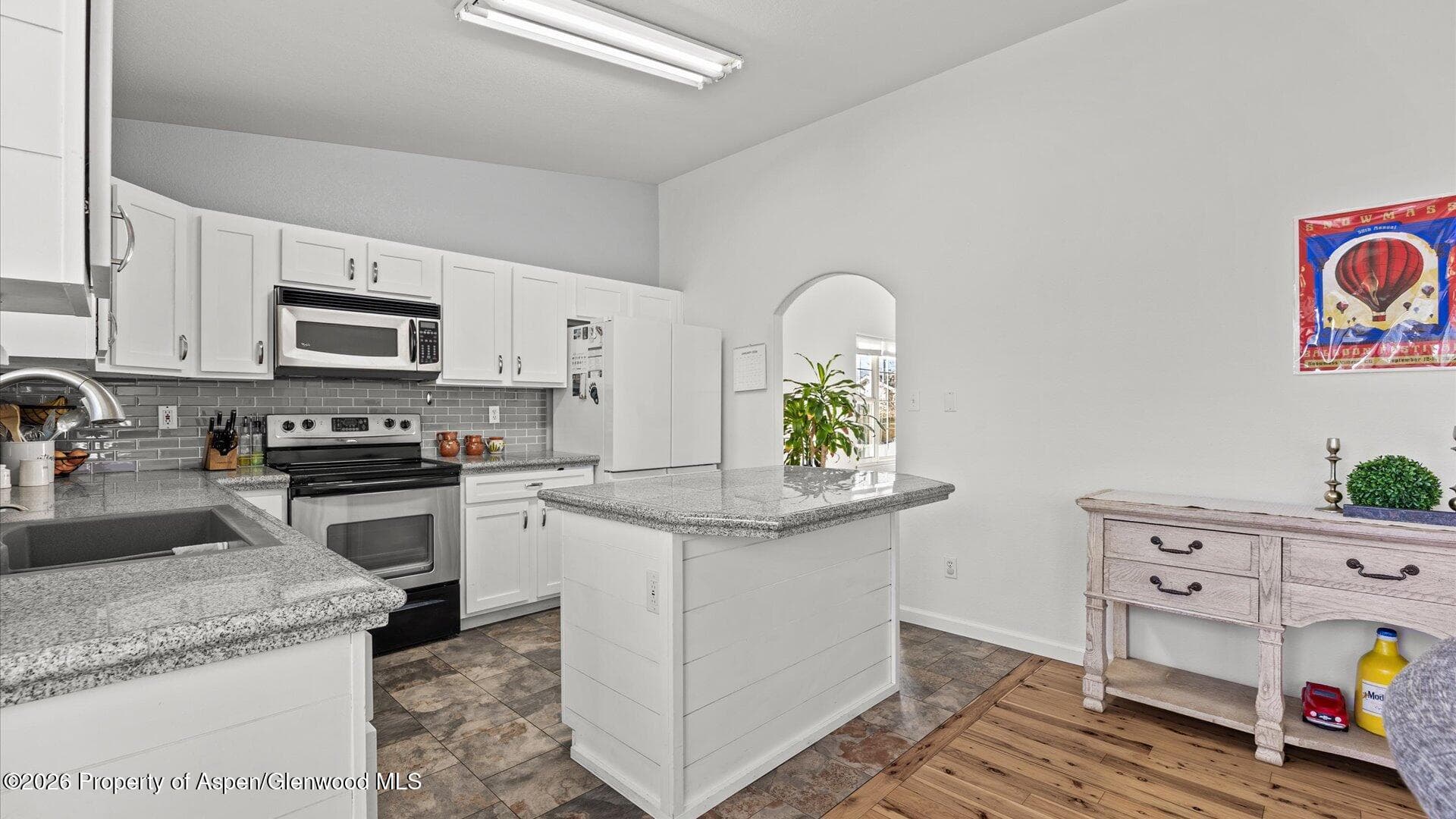 1557 E 12th Street, Rifle, CO 81650 - Photo 11