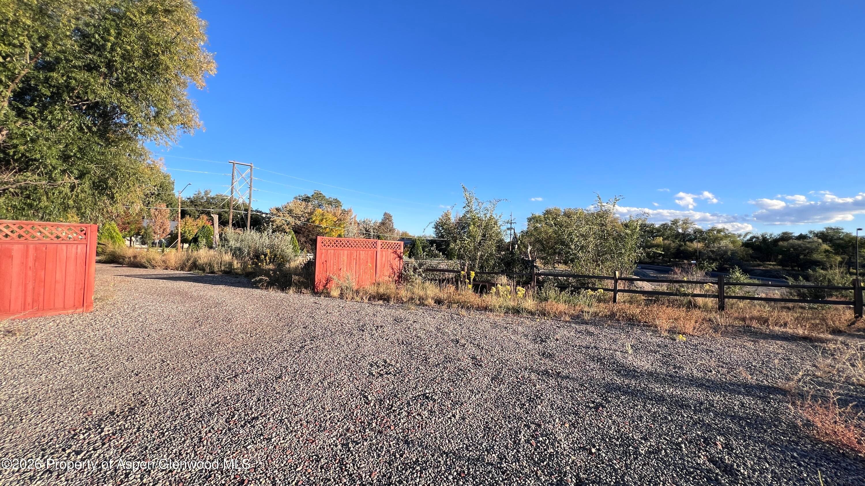 697 27 1/2 Court, Grand Junction, CO 81506 - Photo 3