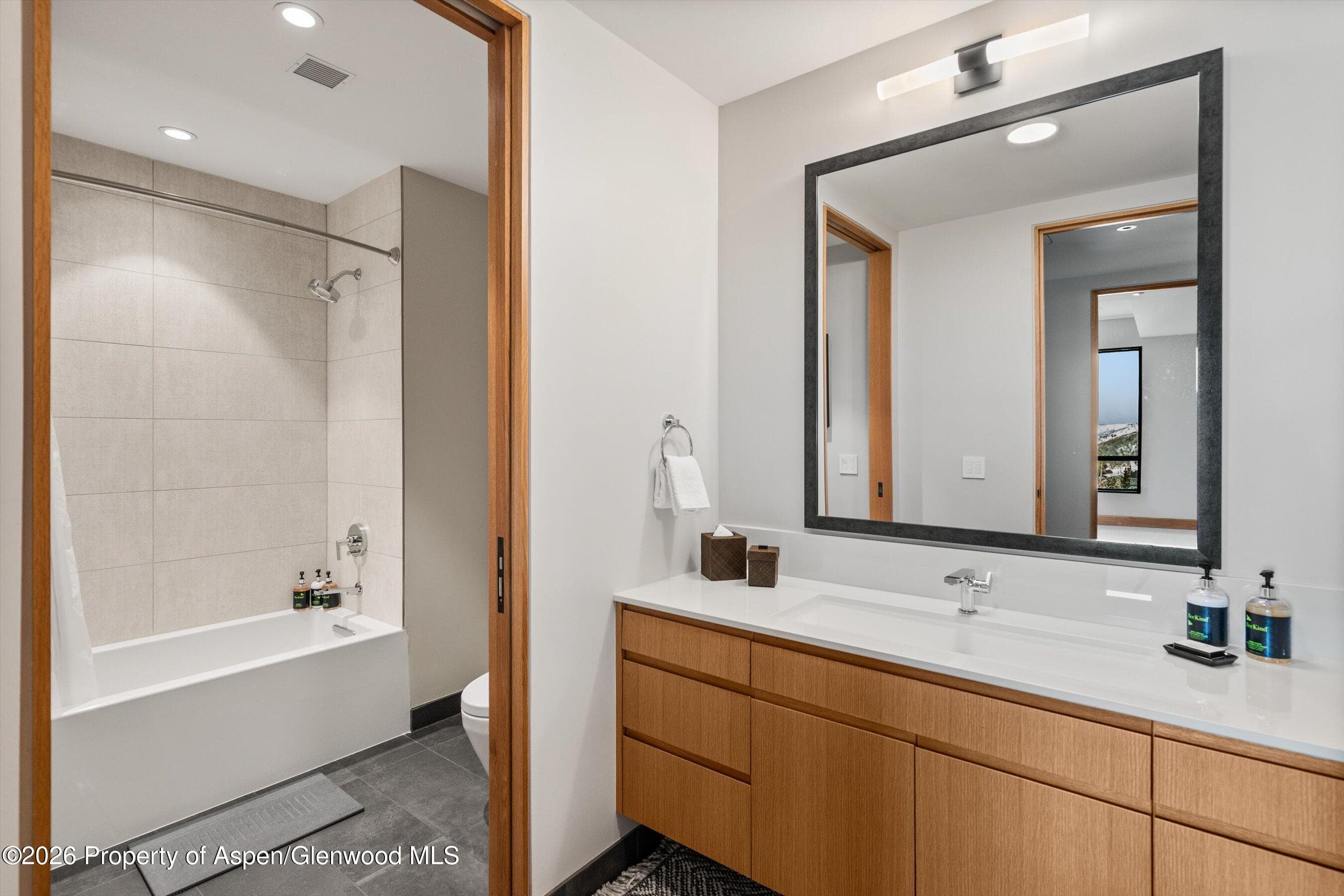 77 Wood Road 403-01, Snowmass Village, CO 81615 - Photo 16
