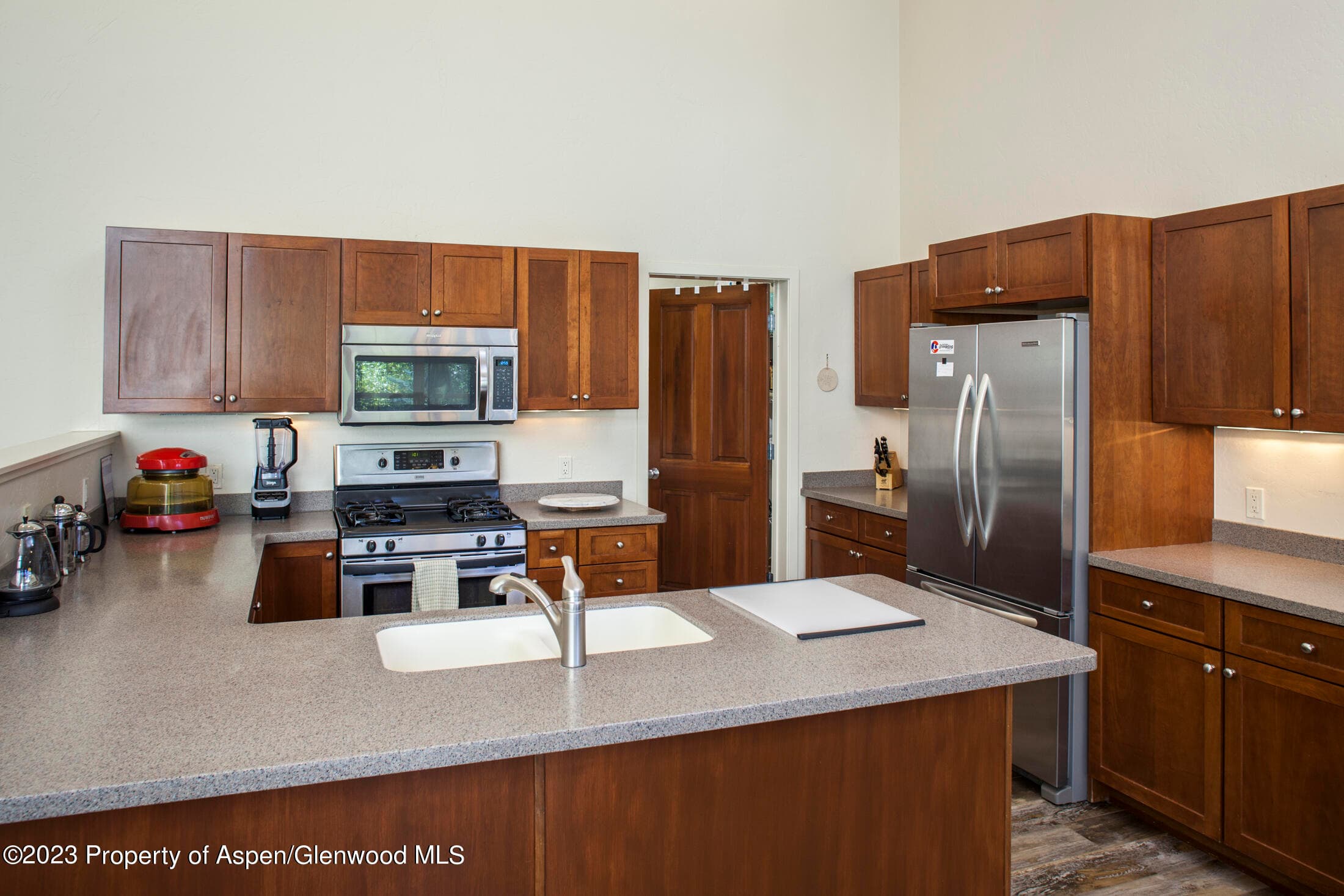 532 Evans Court, Basalt, CO 81621 - Photo 6