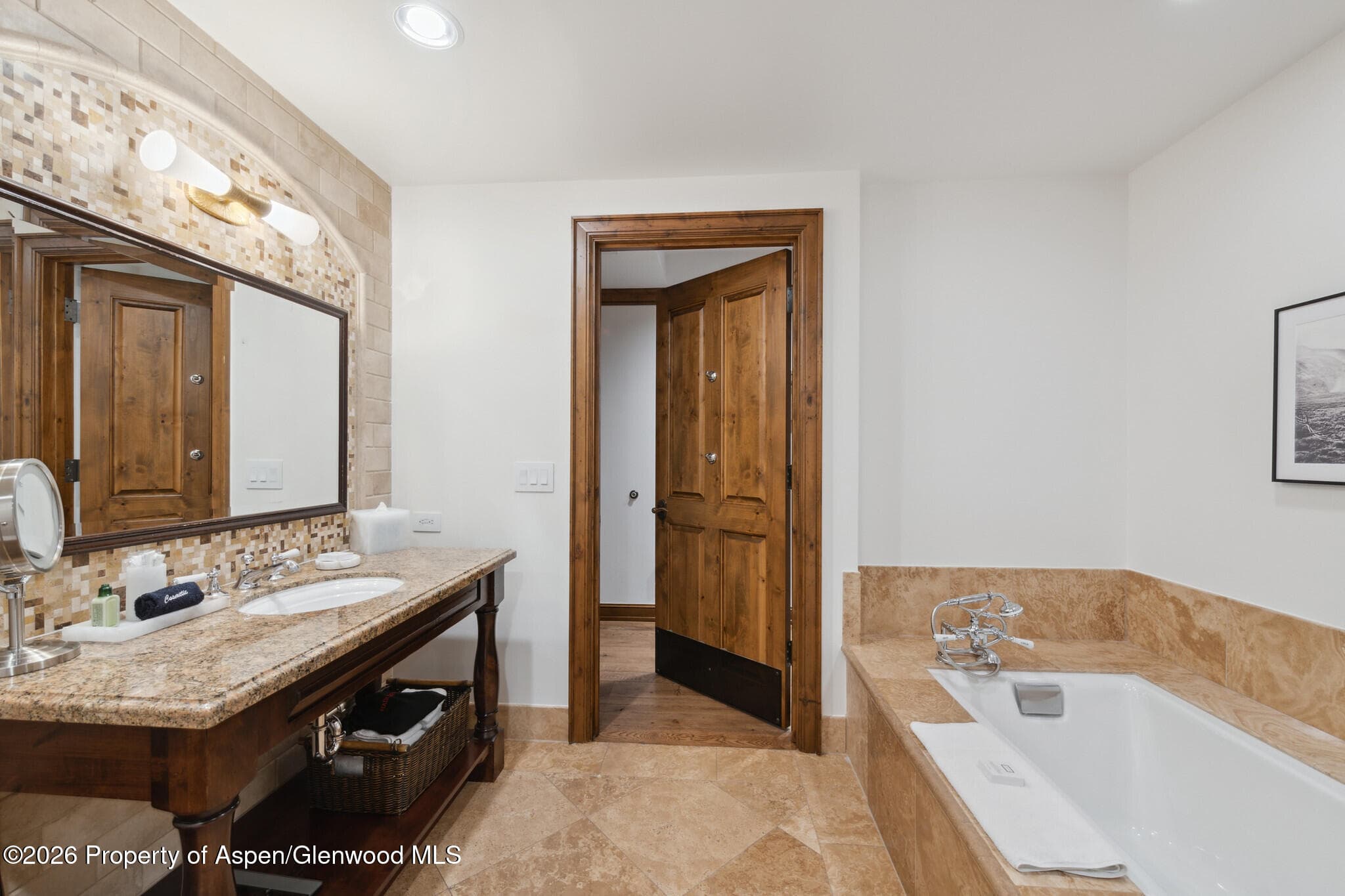 415 E Dean St., Unit 35, Week 30, Aspen, CO 81611 - Photo 25