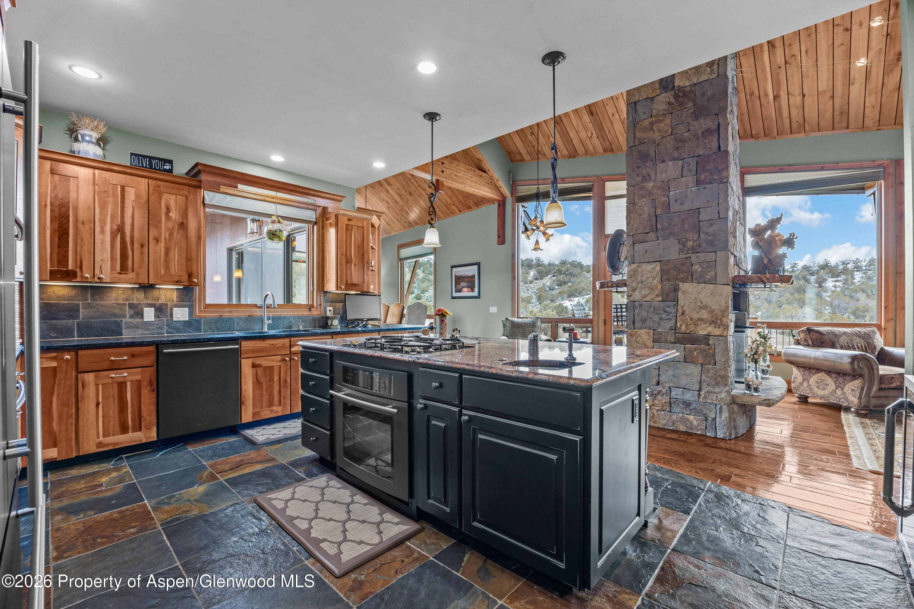 28 Deer Valley Drive, New Castle, CO 81647 - Photo 12