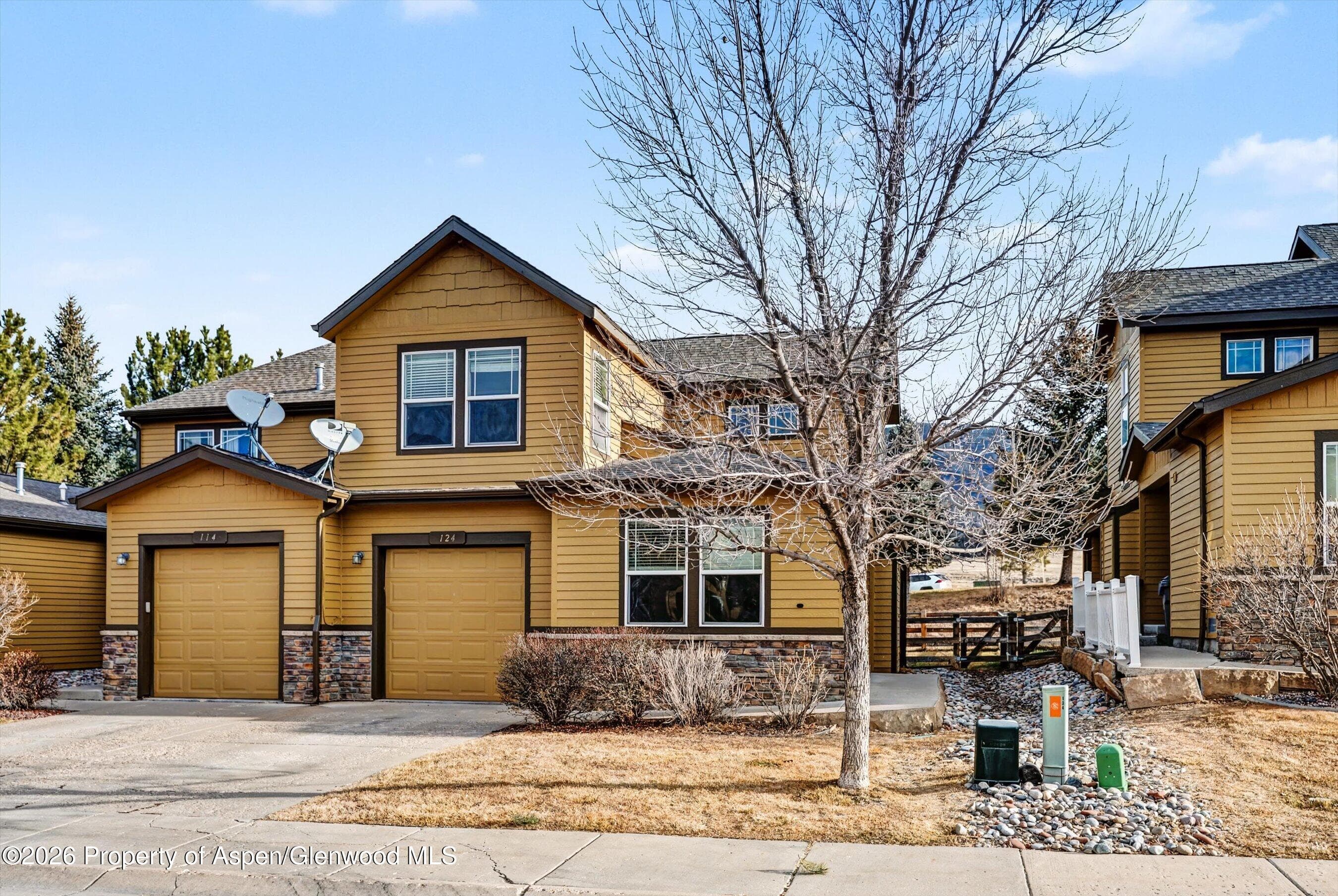 124 E Cathedral Court, New Castle, CO 81647 - Photo 1