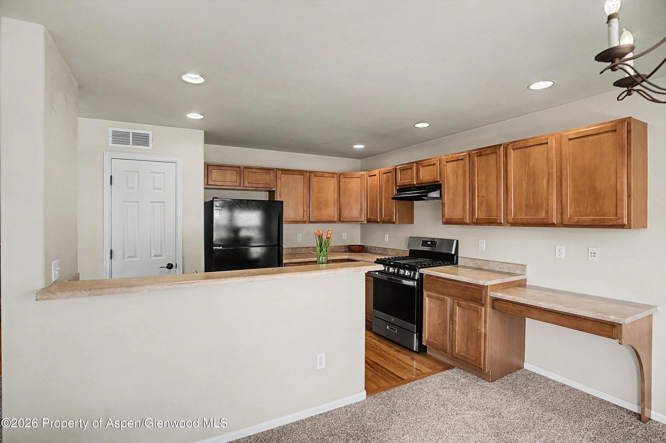 124 E Cathedral Court, New Castle, CO 81647 - Photo 7