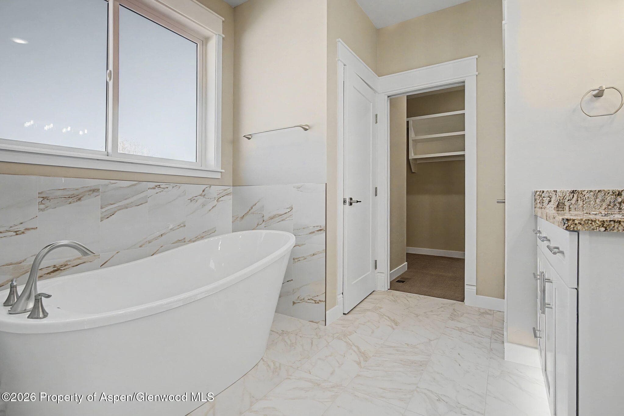 950 SE Fairway Drive, Cedaredge, CO 81413 - Photo 14