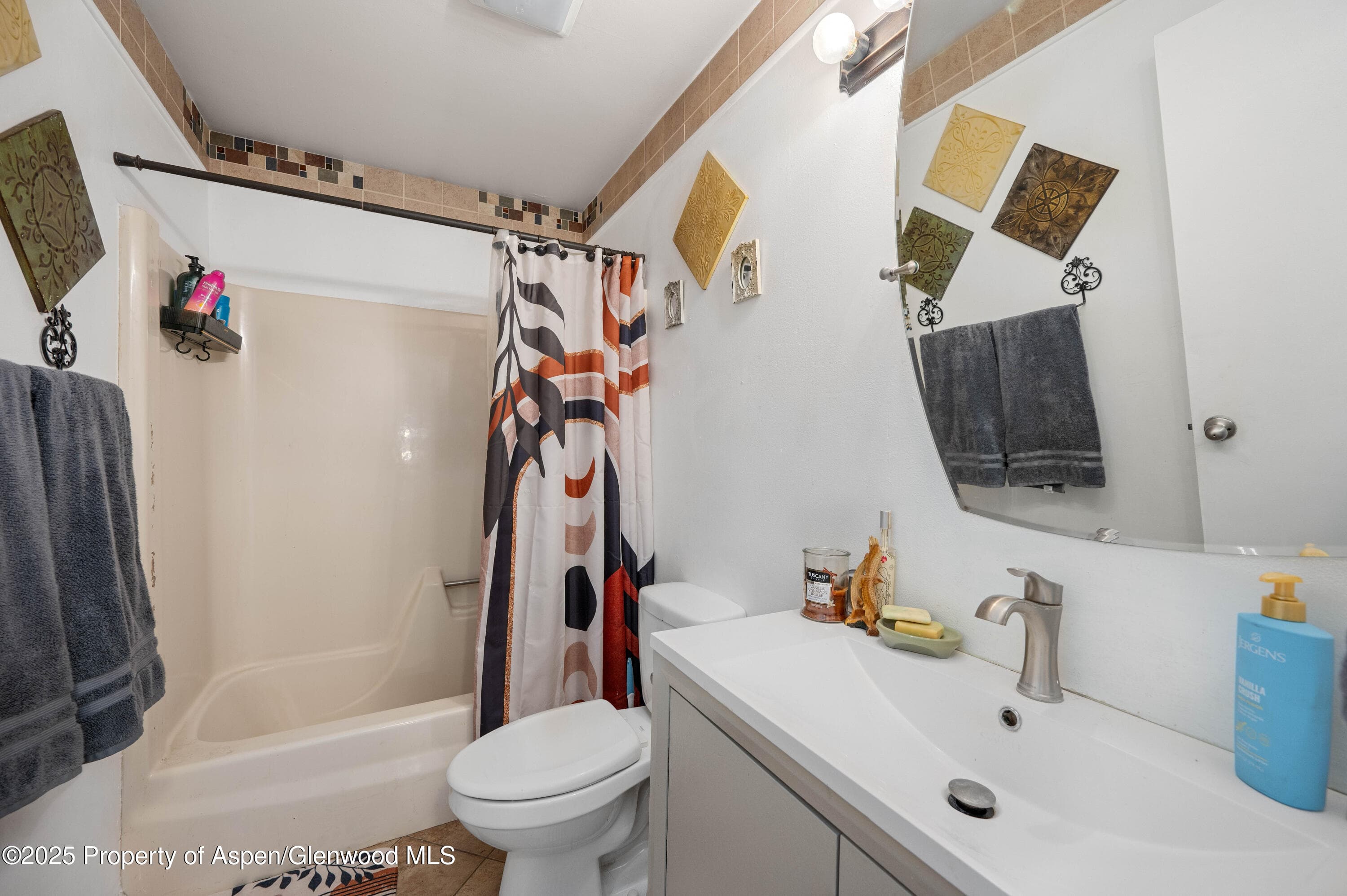 1617 W 7th Street, Rifle, CO 81650 - Photo 9