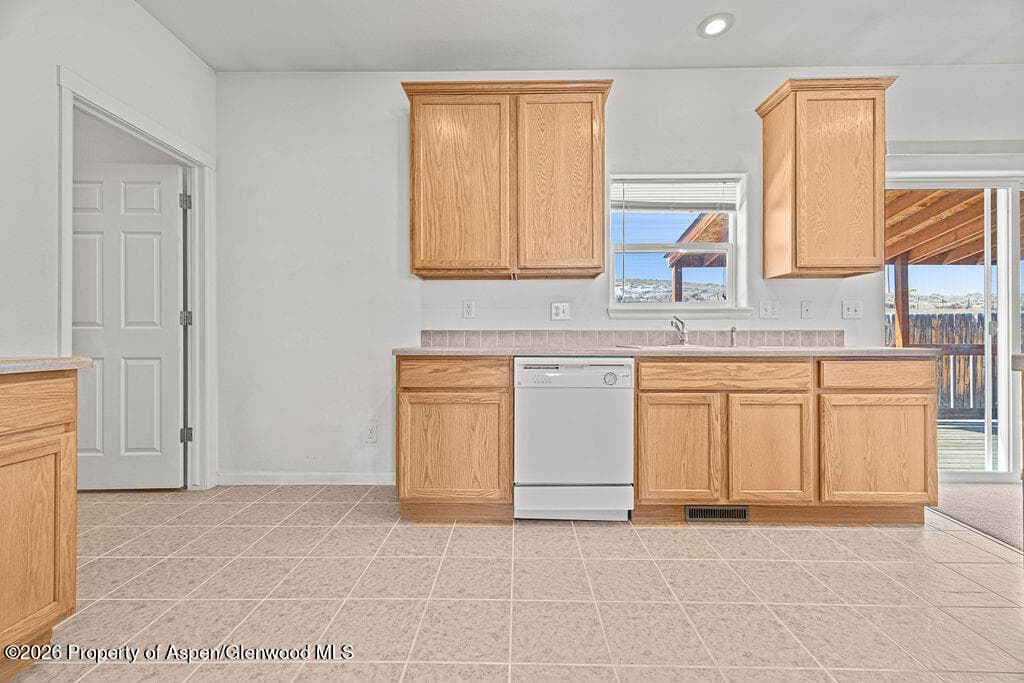 1280 Sunrise Lane, Craig, CO 81625 - Photo 10