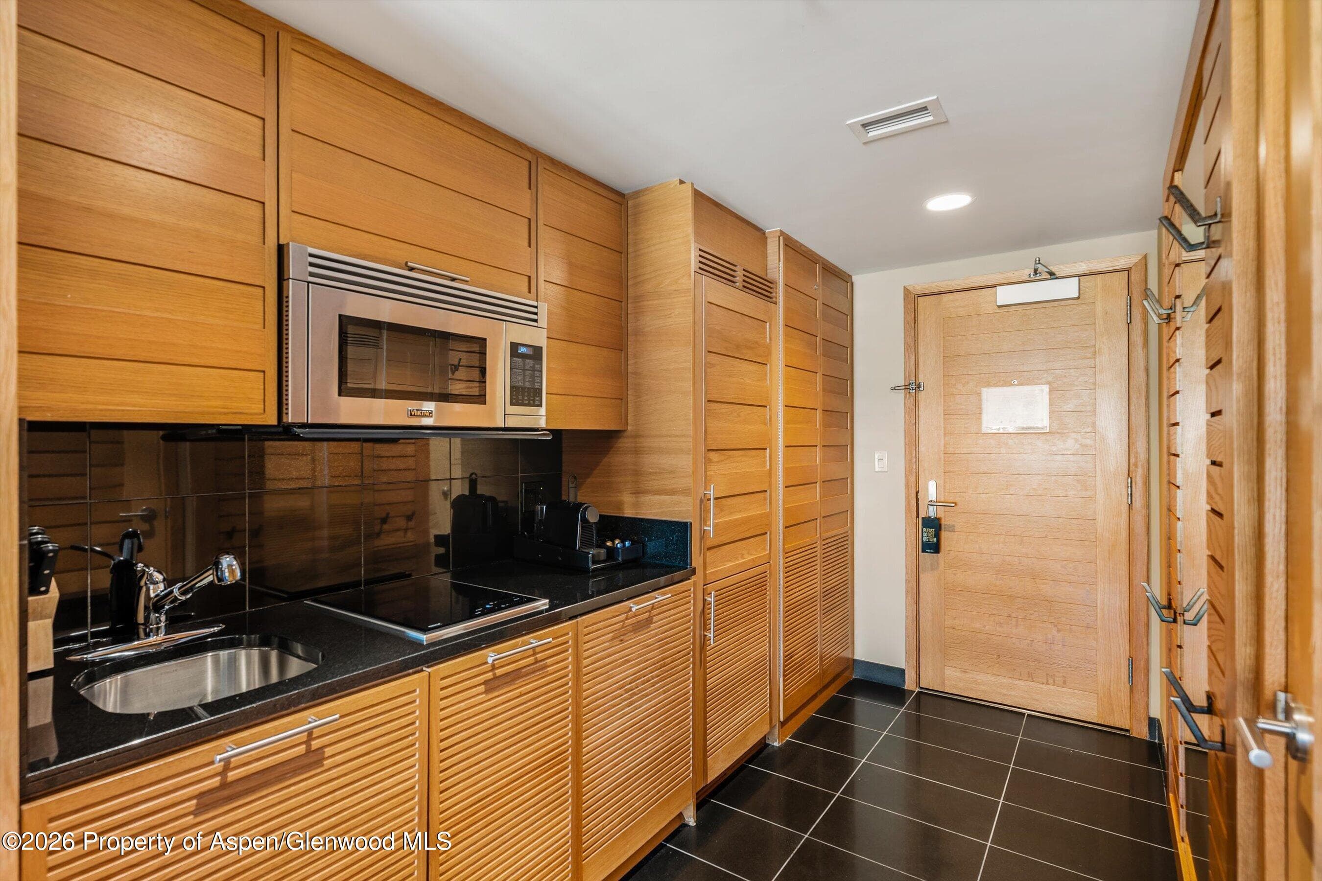 130 Wood Road 535, Snowmass Village, CO 81615 - Photo 5