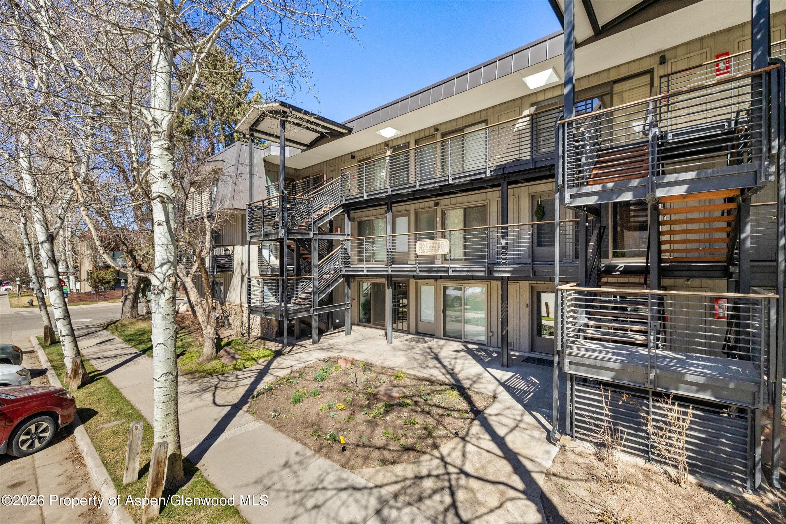 210 E Cooper Avenue 1-C, Aspen, CO 81611 - Photo 11