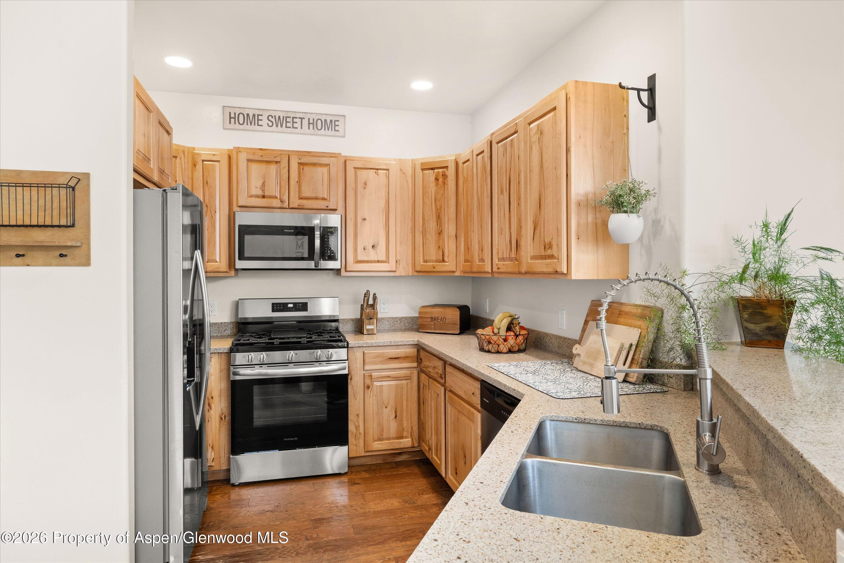 114 Redstone Drive, New Castle, CO 81647 - Photo 6