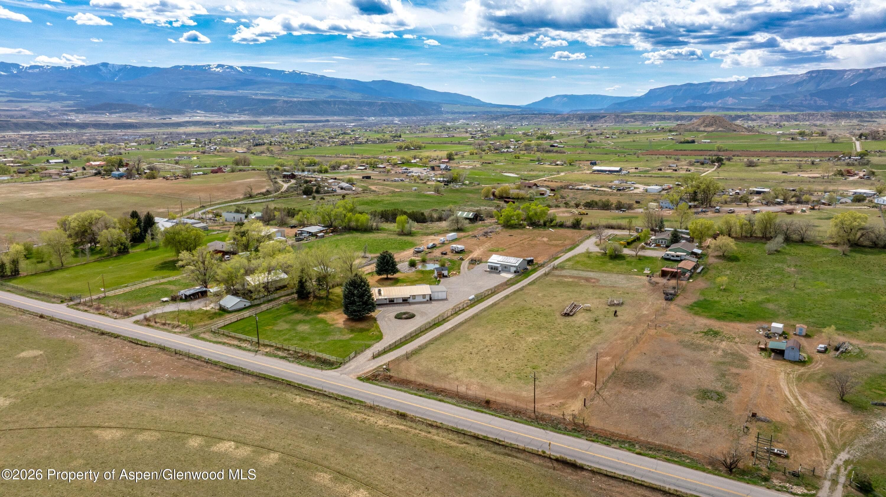 411 County Road 237, Silt, CO 81652 - Photo 15