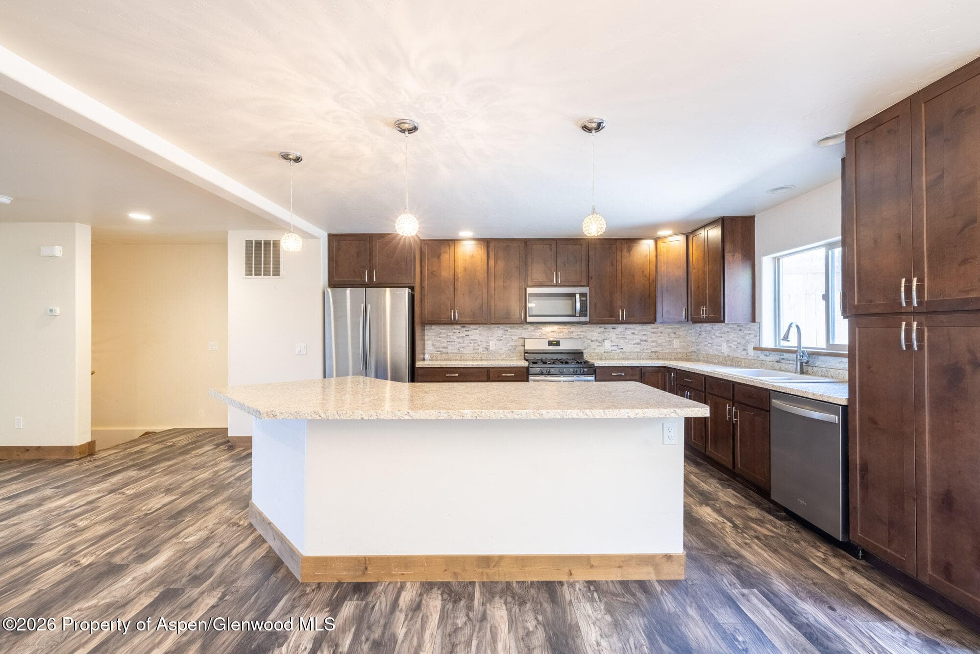 2016 E Ballard Avenue, Silt, CO 81652 - Photo 4