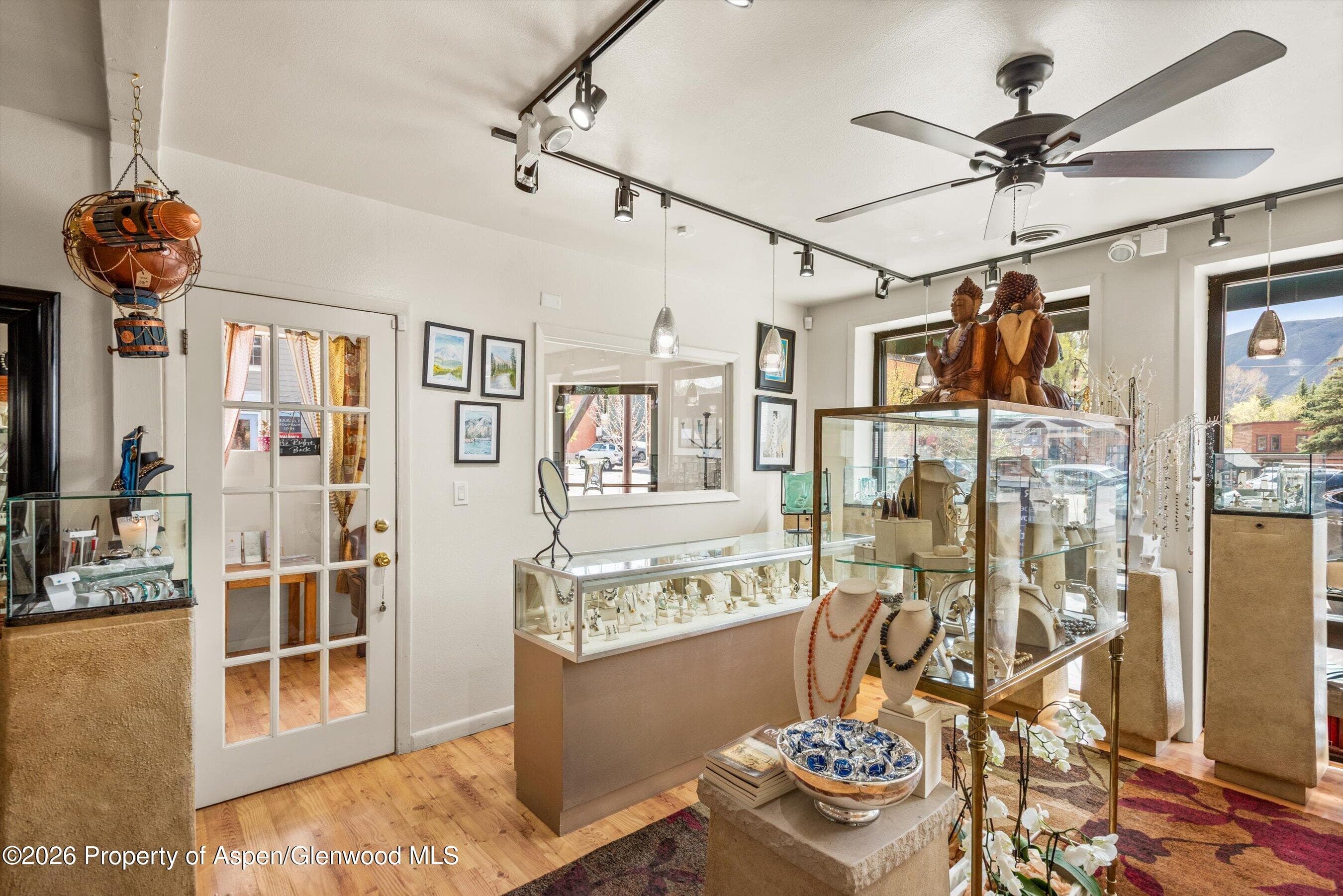 214 Midland Avenue First Floor, Basalt, CO 81621 - Photo 8