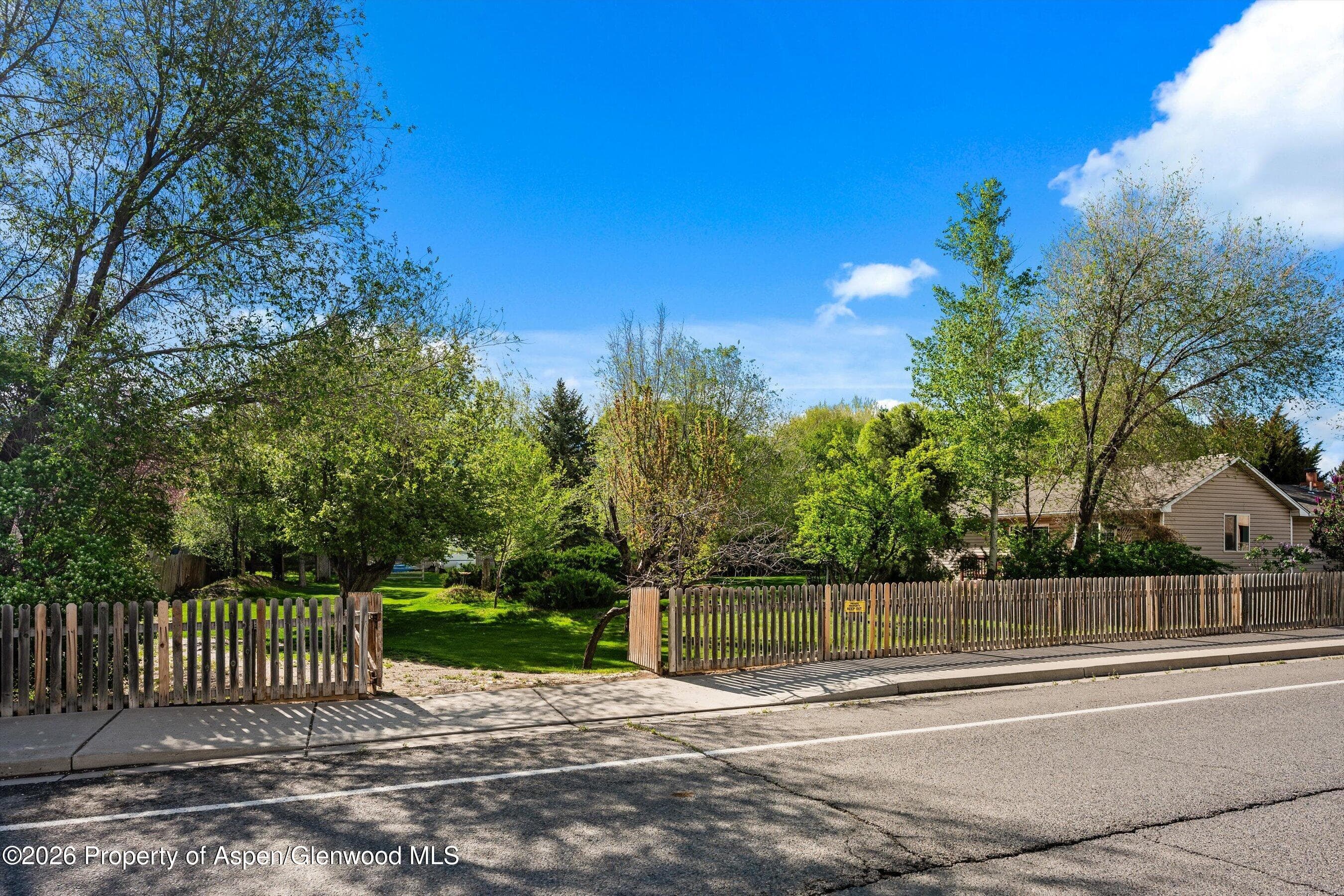 127 Cardinal Way, Parachute, CO 81635 - Photo 39