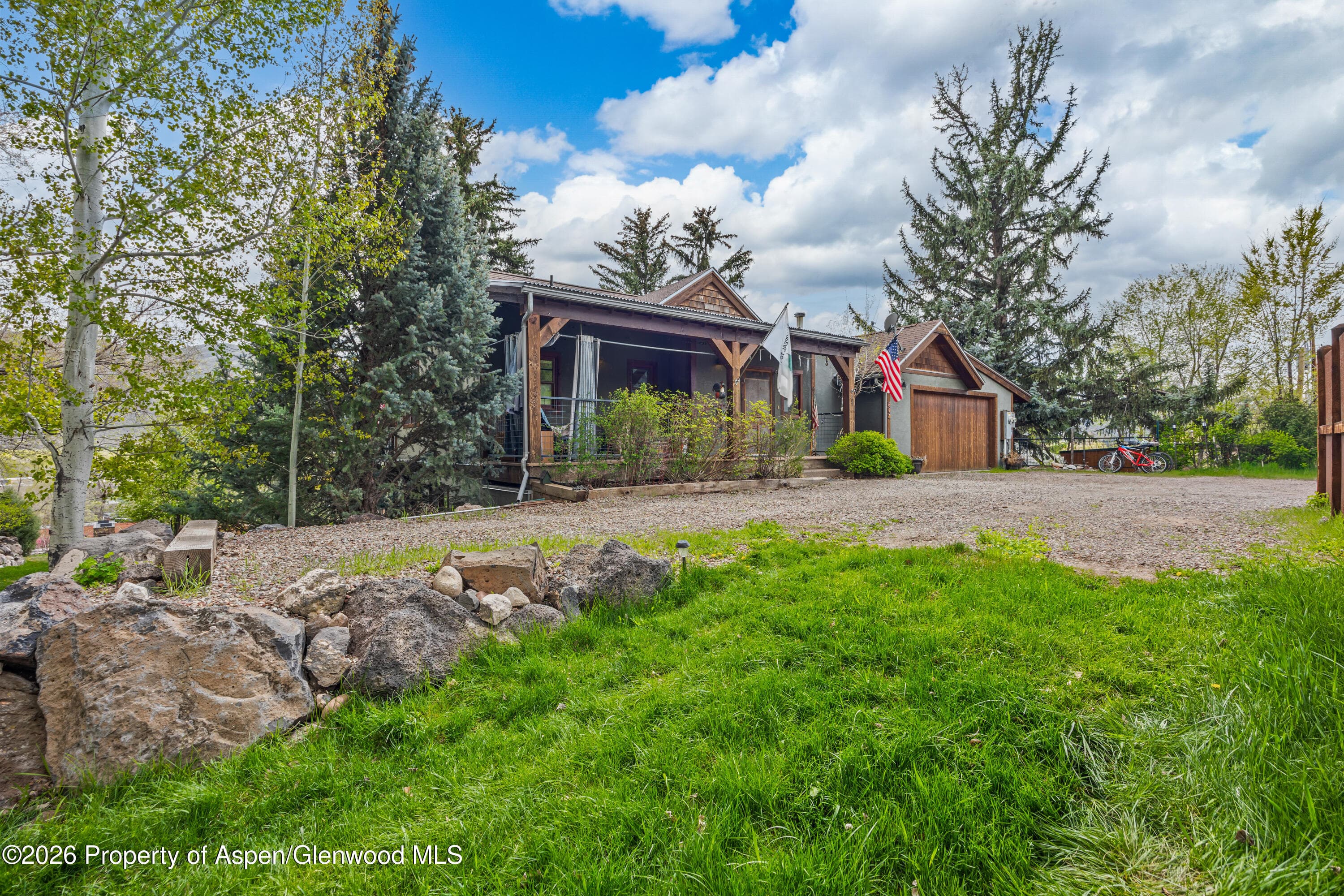 307 E Sopris Drive, Basalt, CO 81621 - Photo 2