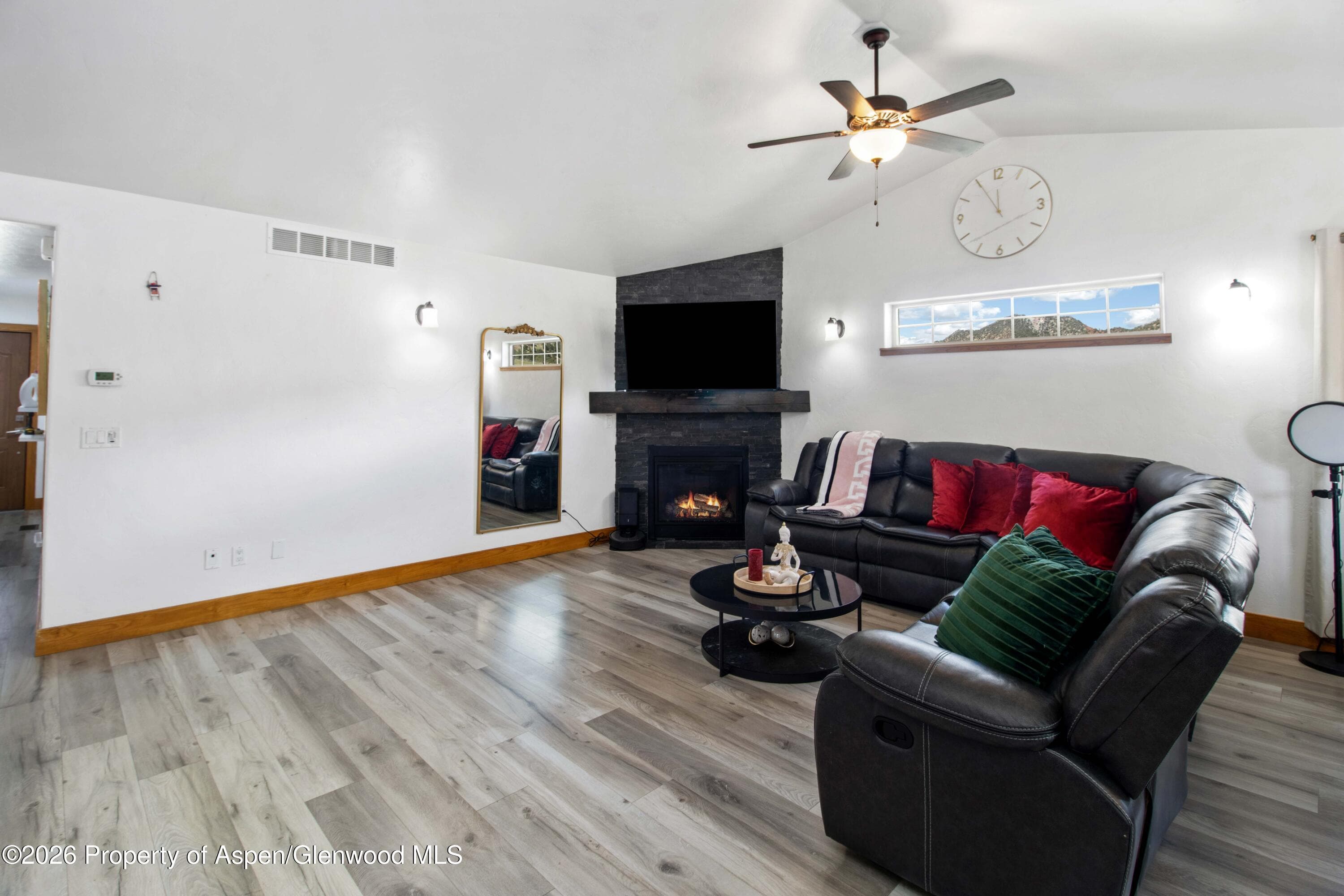 164 N Wildhorse Drive, New Castle, CO 81647 - Photo 7