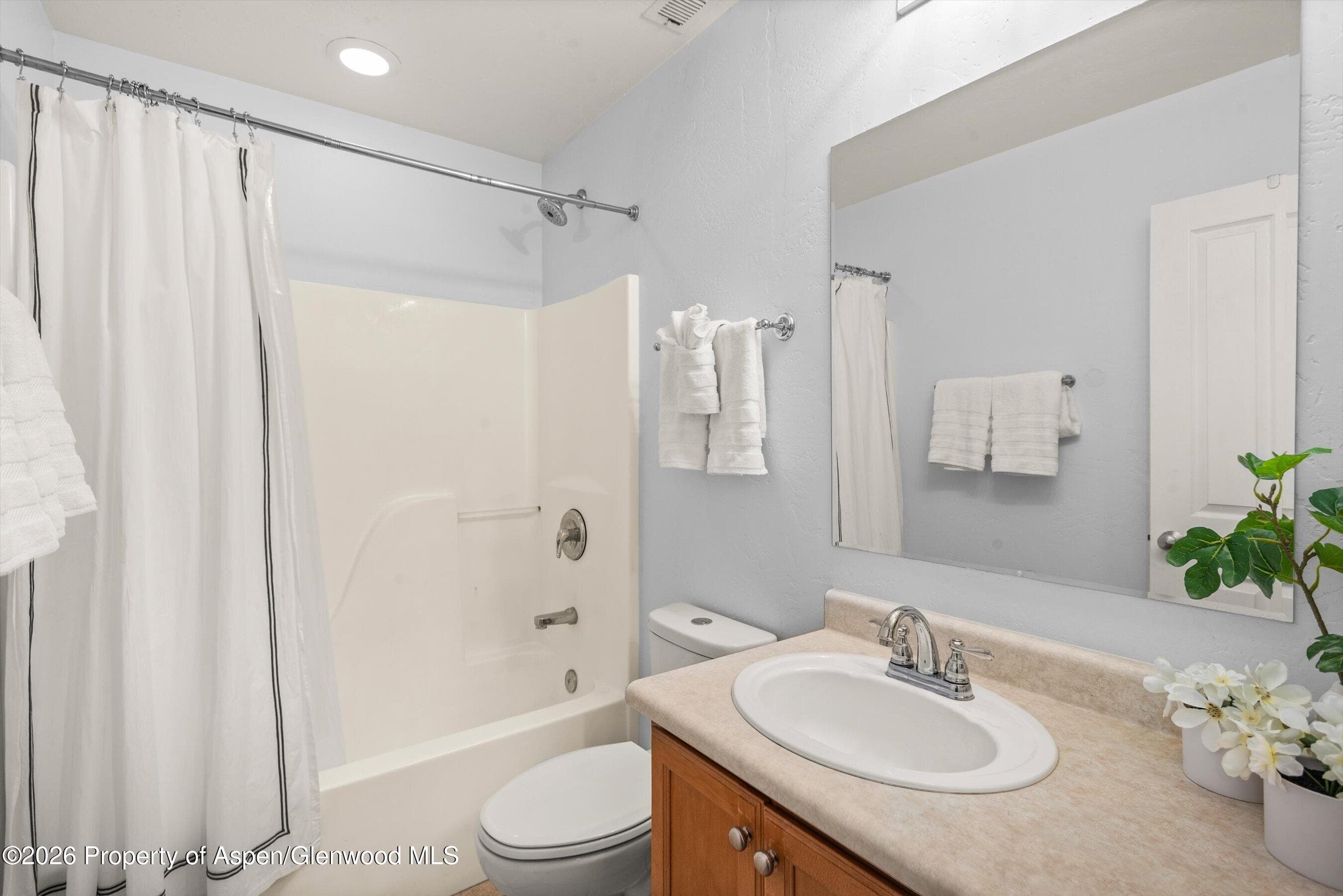 104 Lakeside Drive, Basalt, CO 81621 - Photo 10