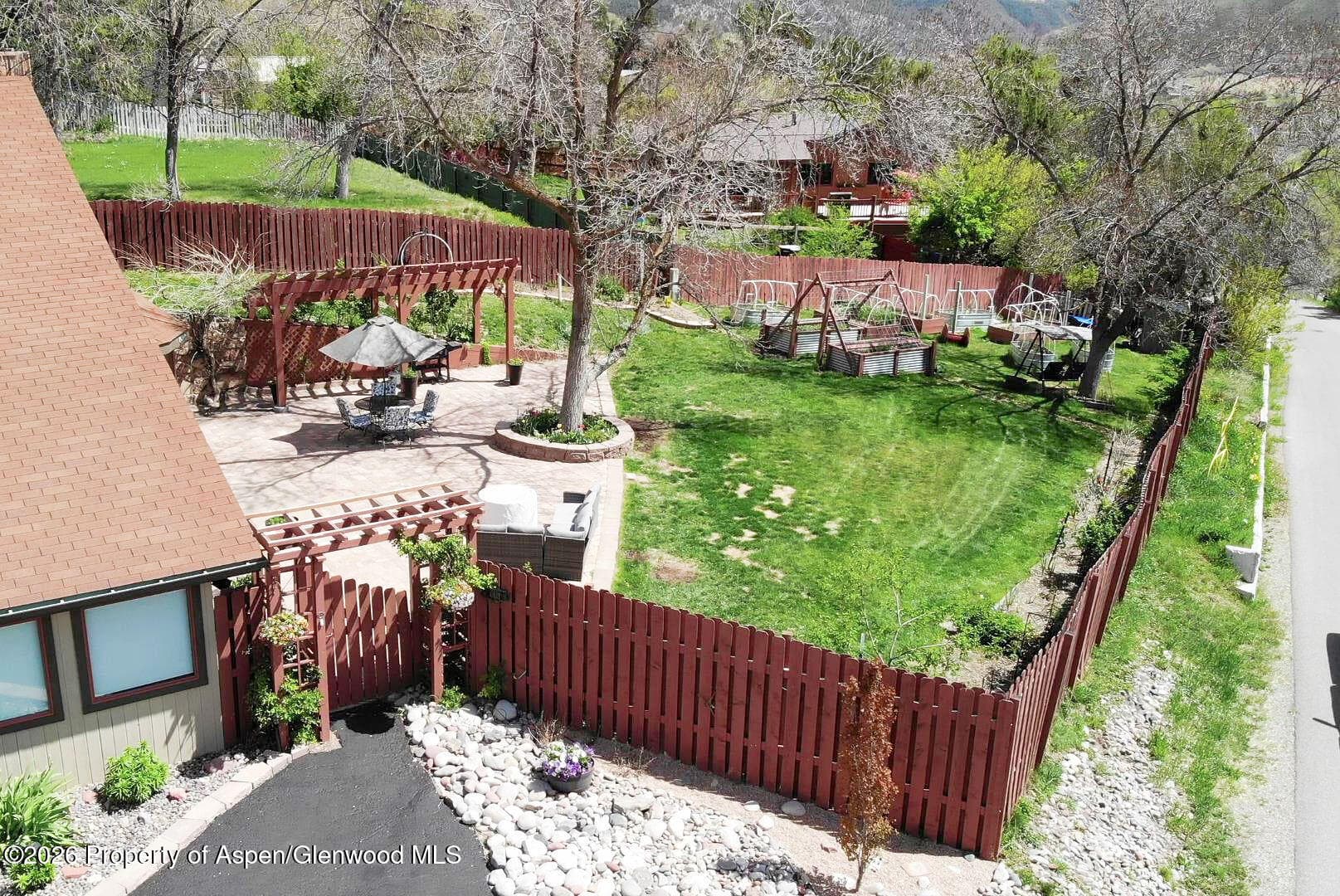111 Cardinal Lane, Glenwood Springs, CO 81601 - Photo 2