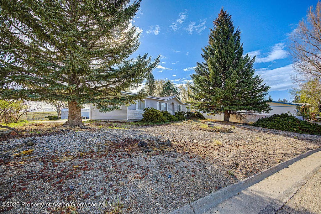 899 Ashley Road, Craig, CO 81625 - Photo 2