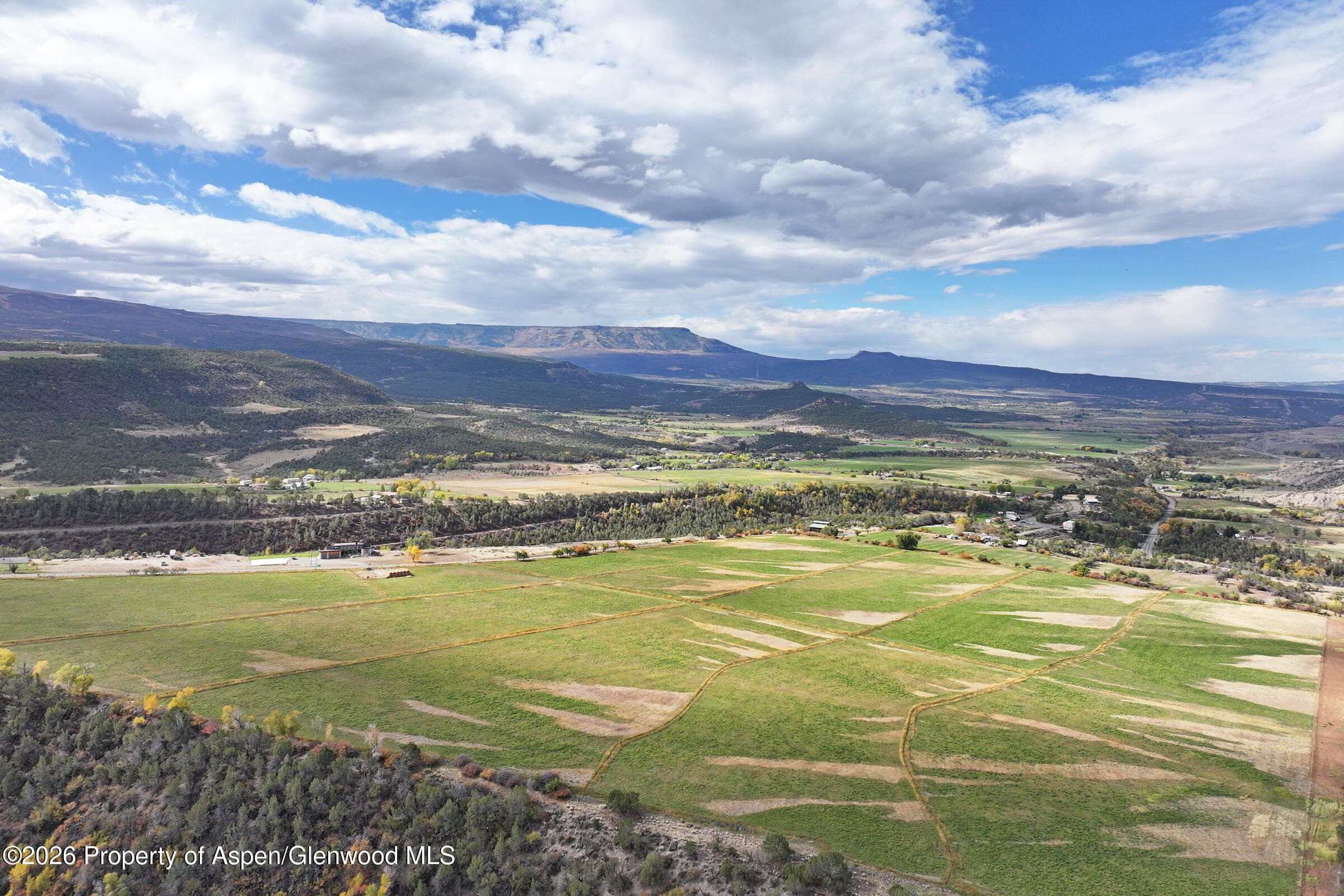 12482 54 7/10 Road, Molina, CO 81646