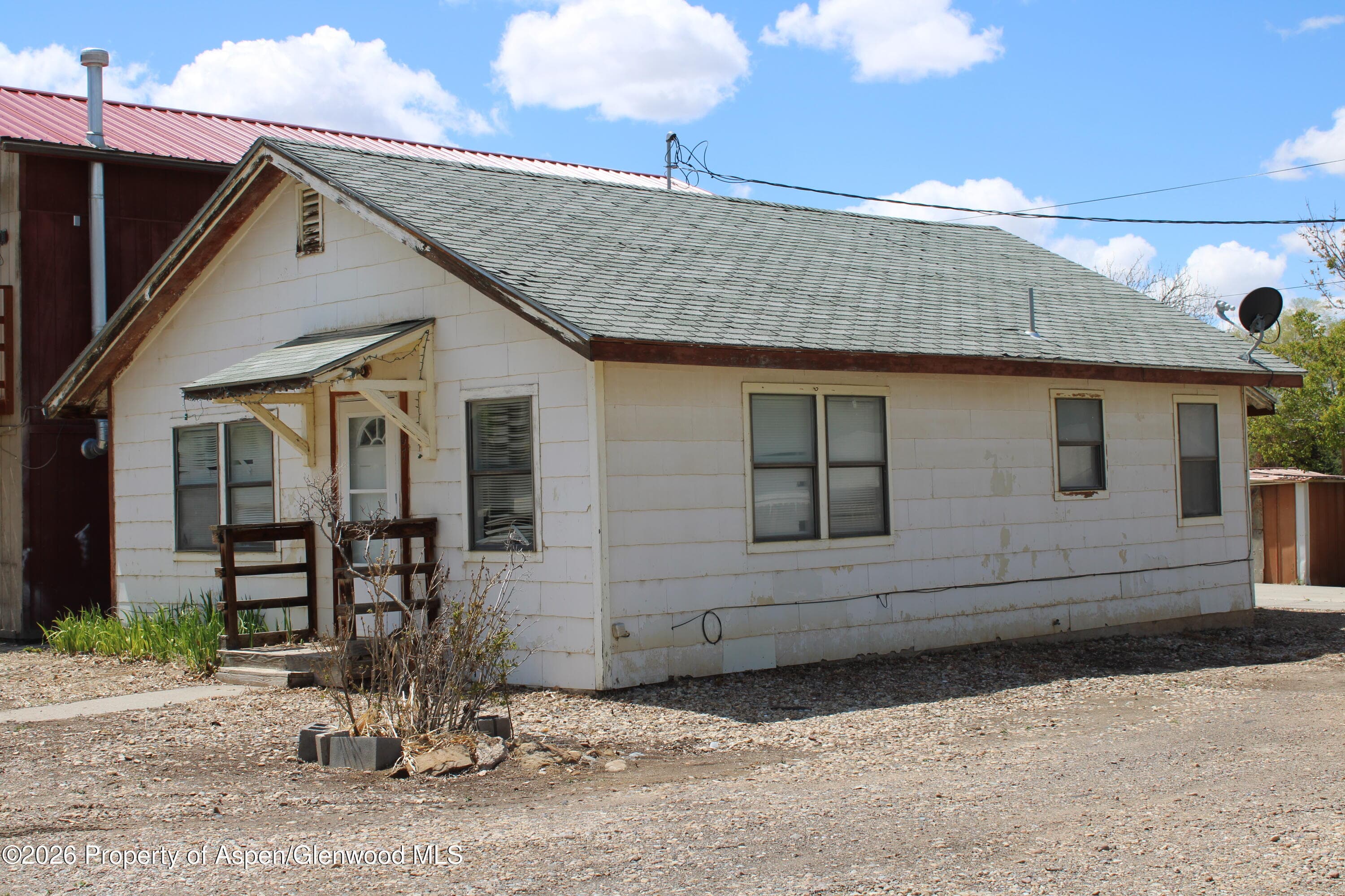 302 W Main Street, Rangely, CO 81648 - Photo 2