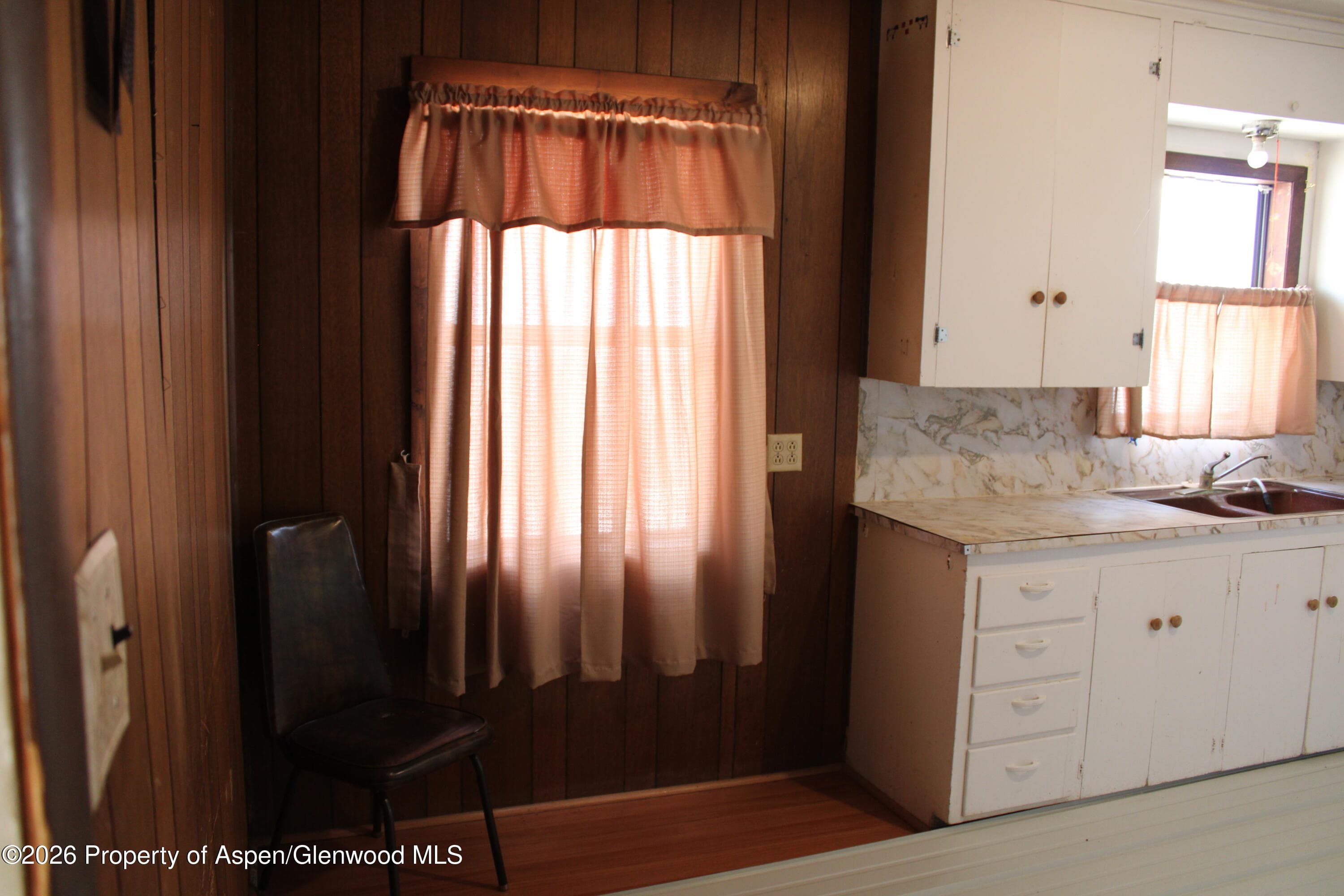 302 W Main Street, Rangely, CO 81648 - Photo 9
