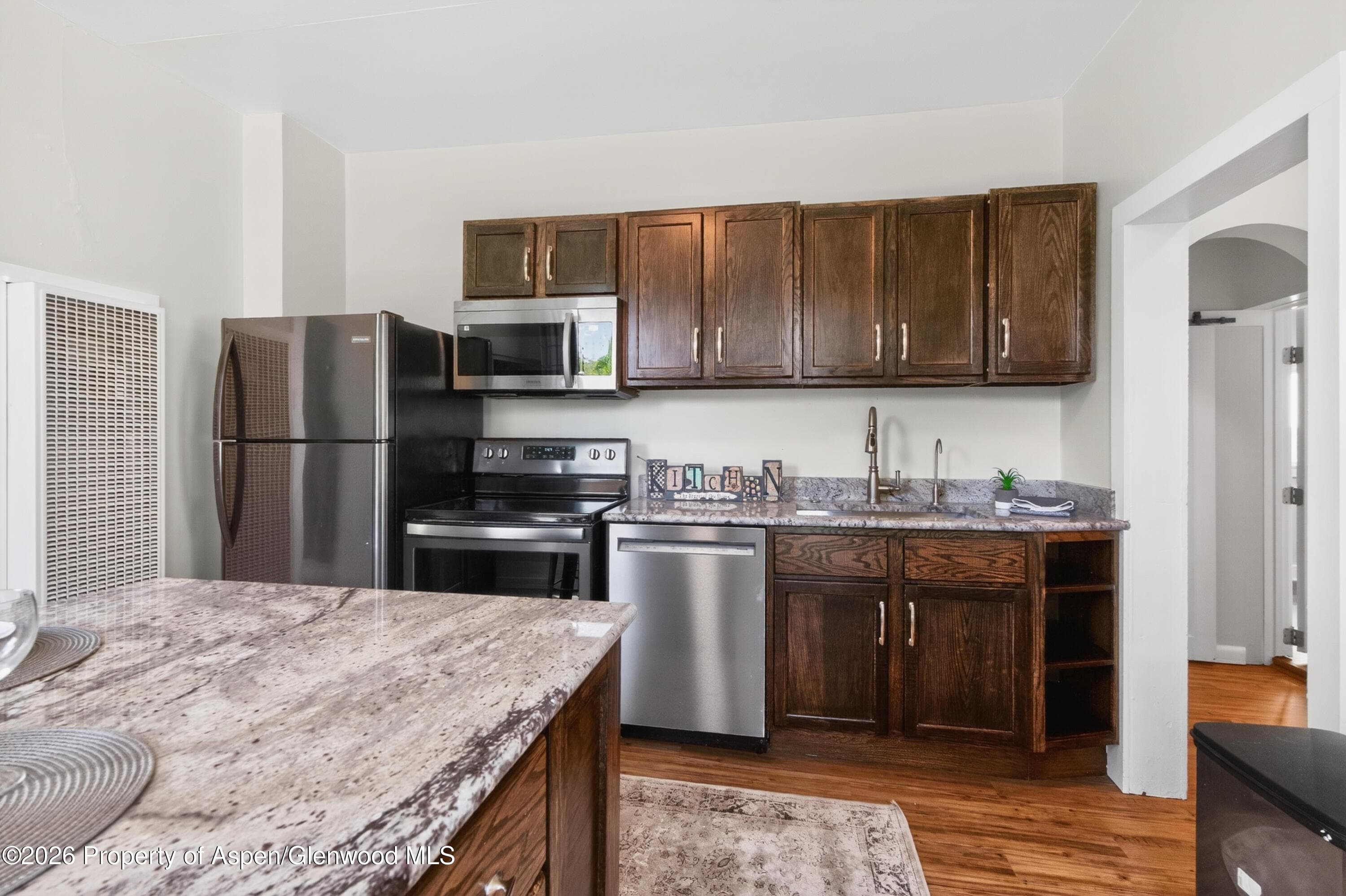 620 W Main Street, New Castle, CO 81647 - Photo 11