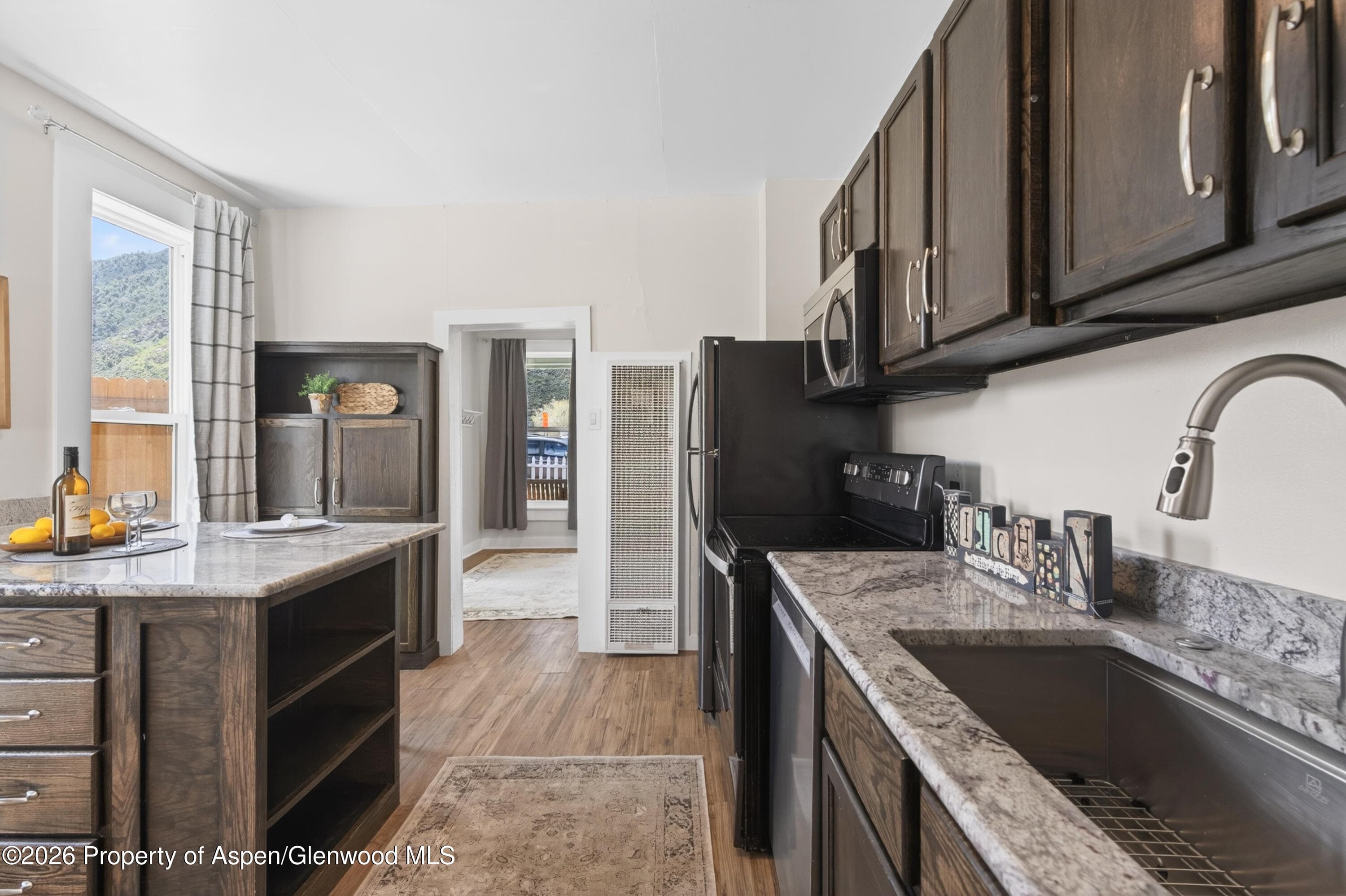 620 W Main Street, New Castle, CO 81647 - Photo 14