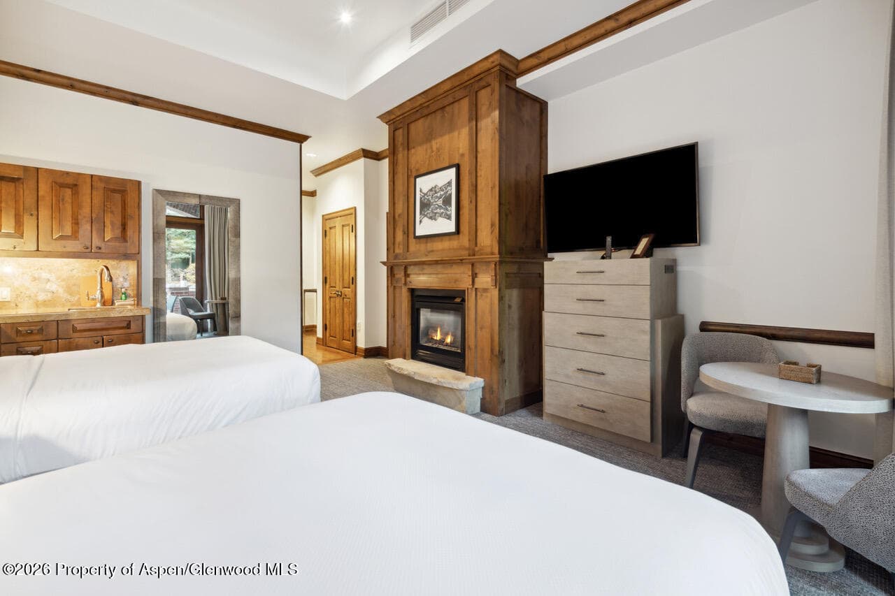 415 E Dean St, Unit 5, Week 5, Aspen, CO 81611 - Photo 20