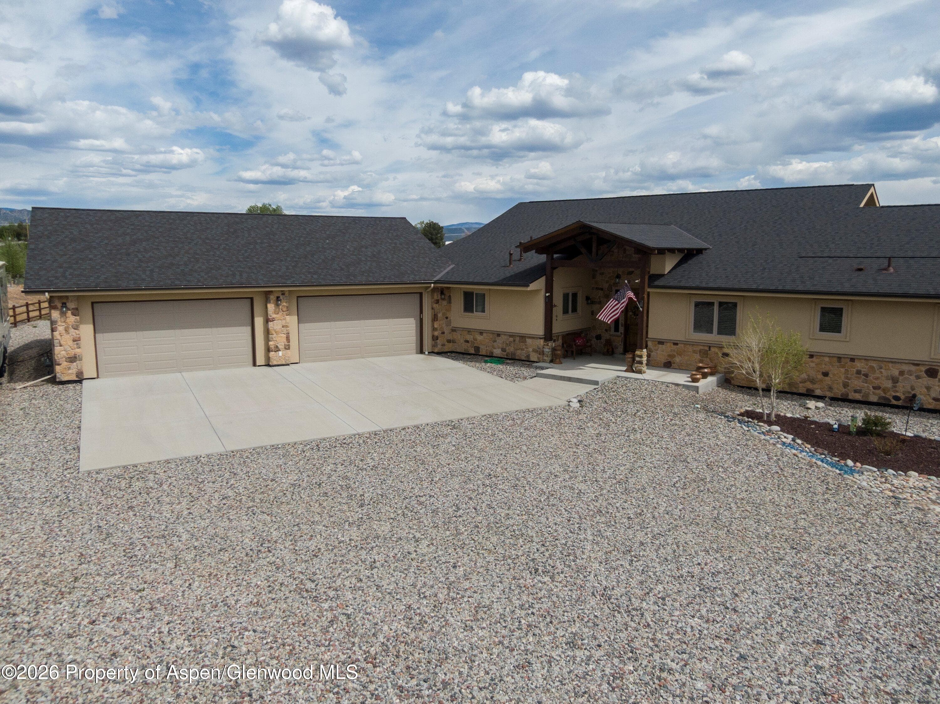 265 S Meadow Drive, Rifle, CO 81650 - Photo 5