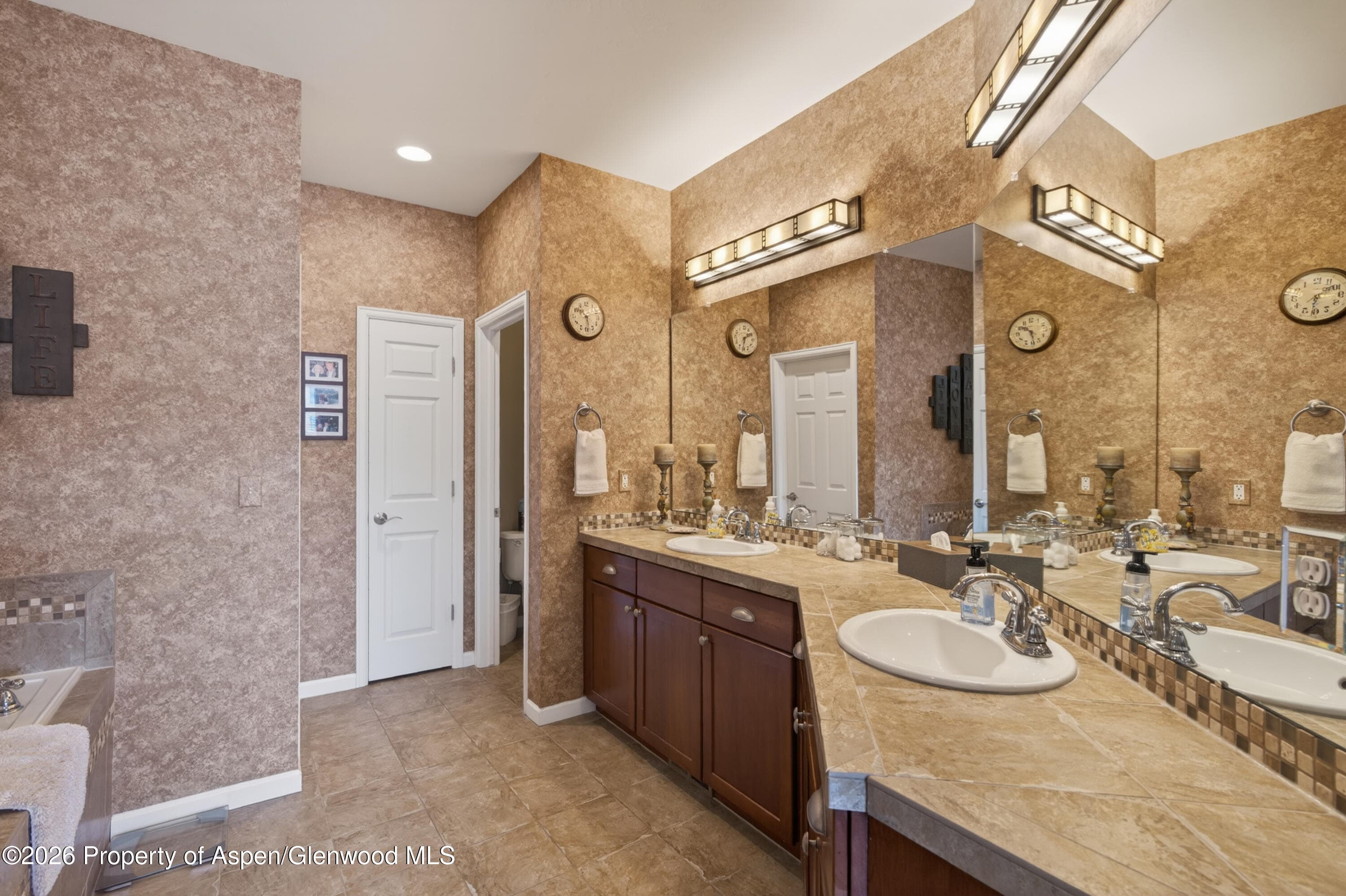 501 S Wildhorse Drive, New Castle, CO 81647 - Photo 22